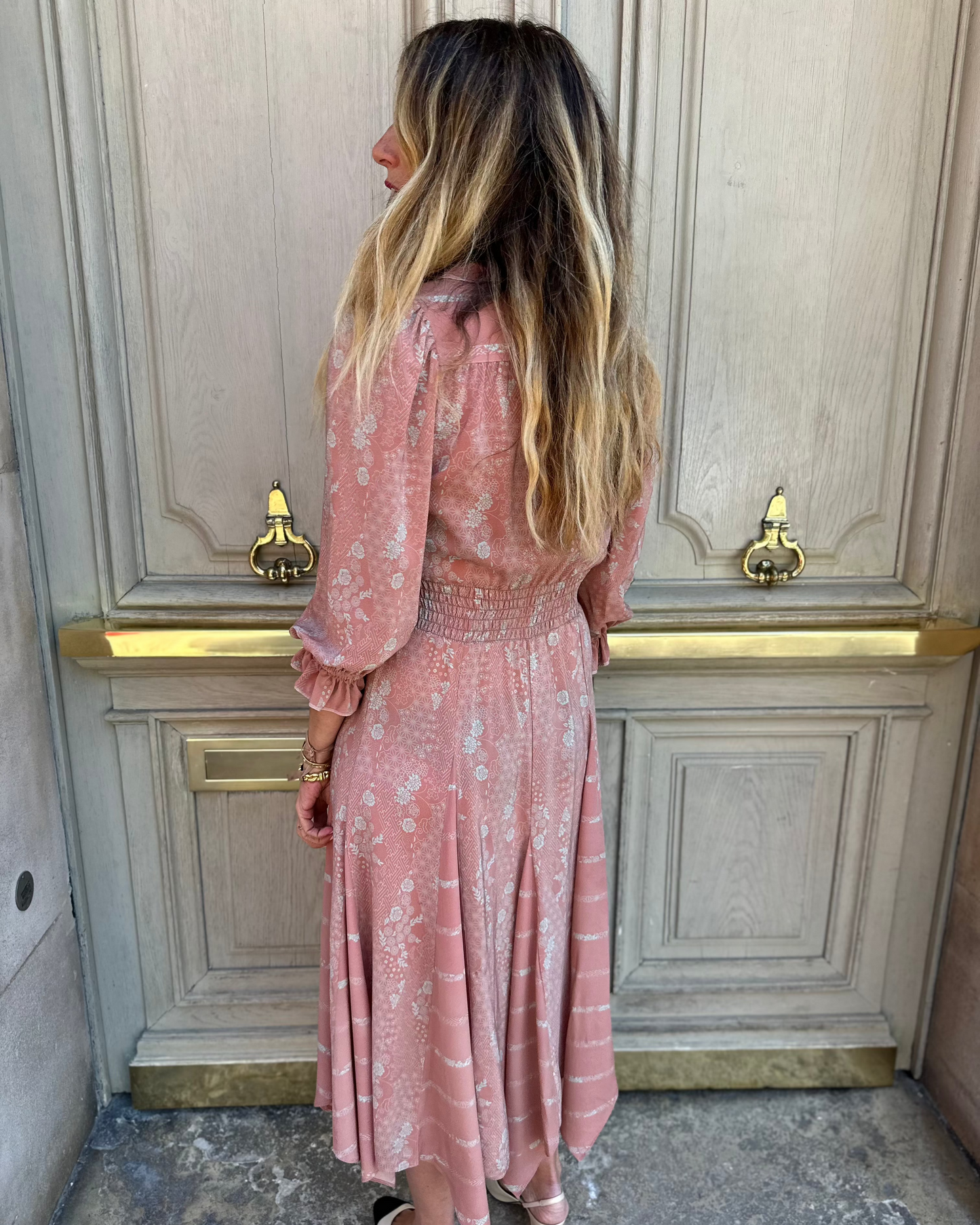 Robe longue en soie rose Mayle