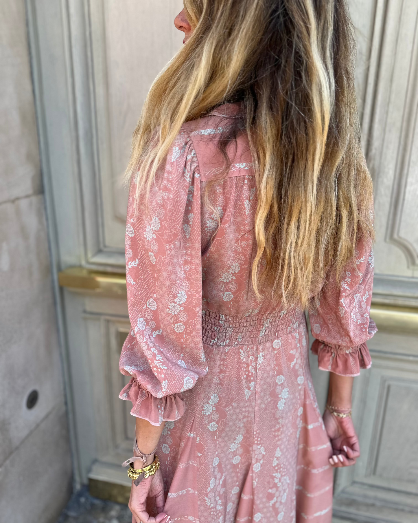 Robe longue en soie rose Mayle