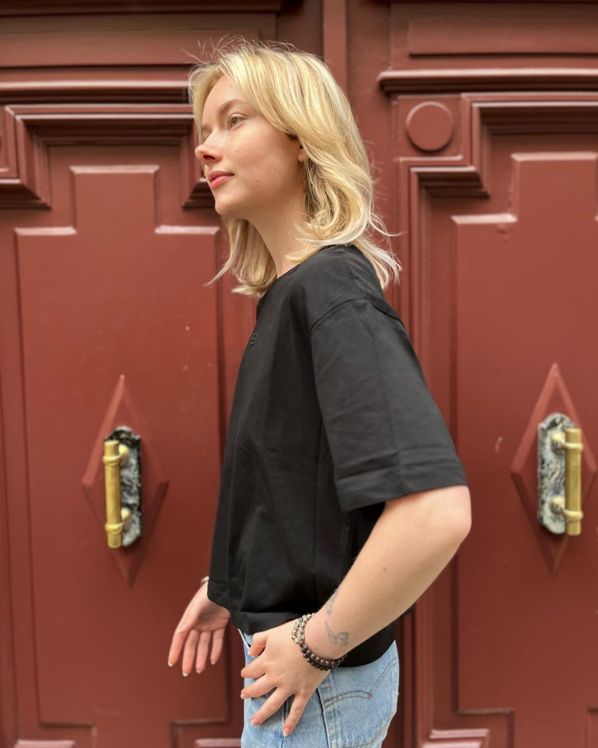 T-shirt noir Each Other