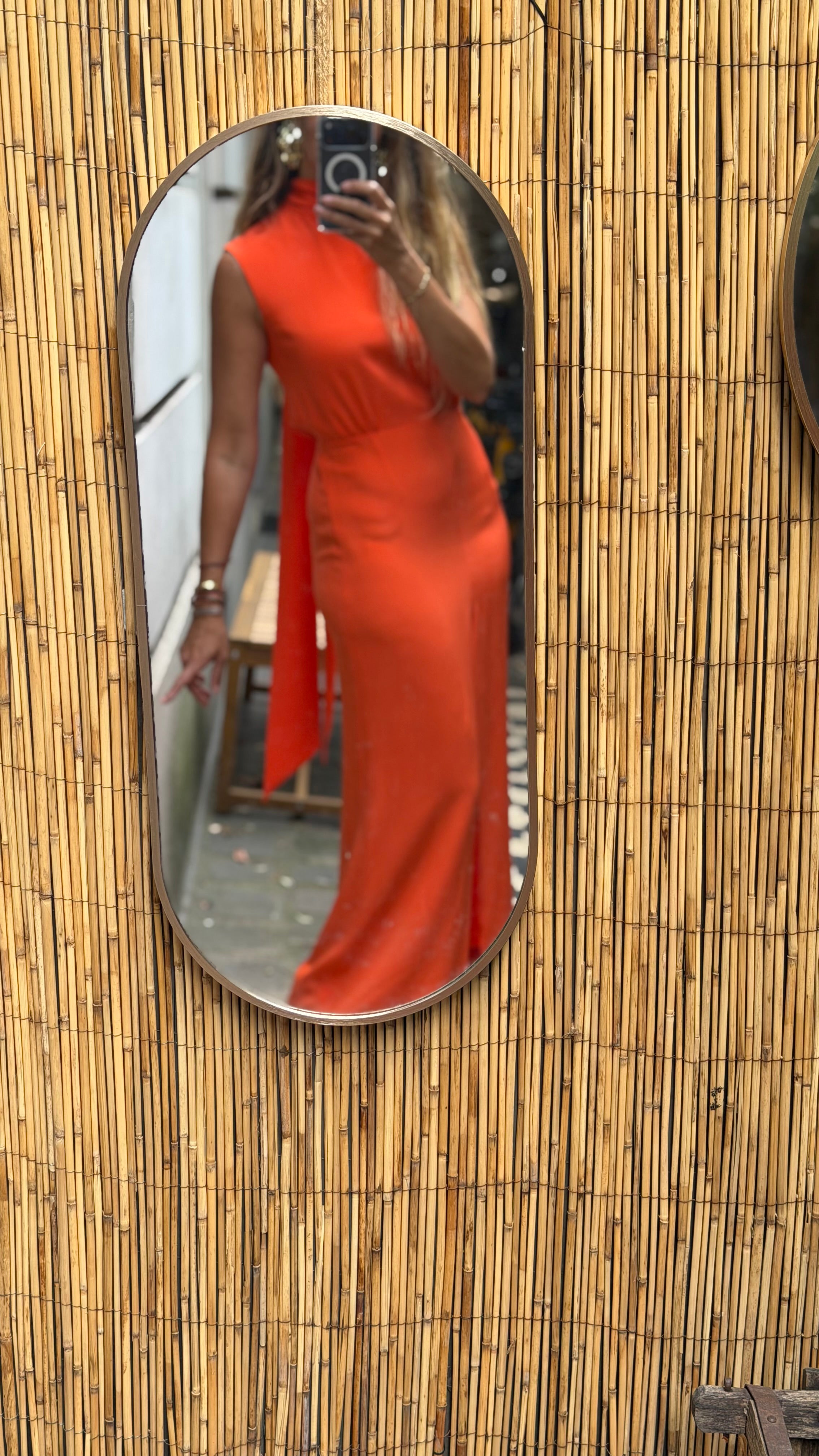 Robe longue Céline en soie orange éclatante