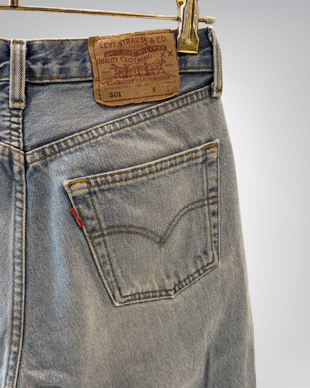 Jeans Levi's 501 W30 L30 - numéro F9
