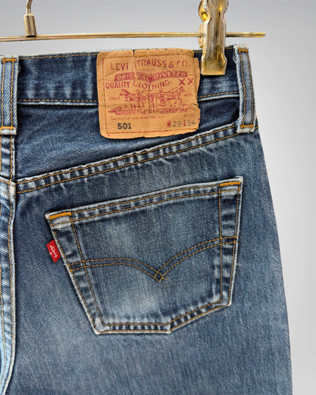 Jeans Levi's 501 W29 L34 - numéro H9