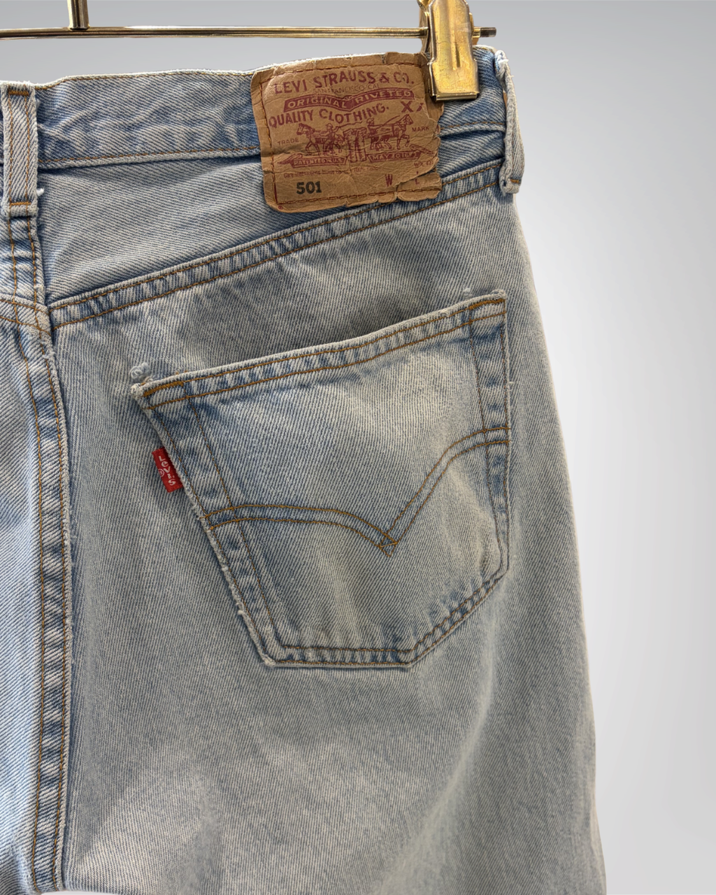 Jeans Levi's 501 W32 L34 - numéro E5