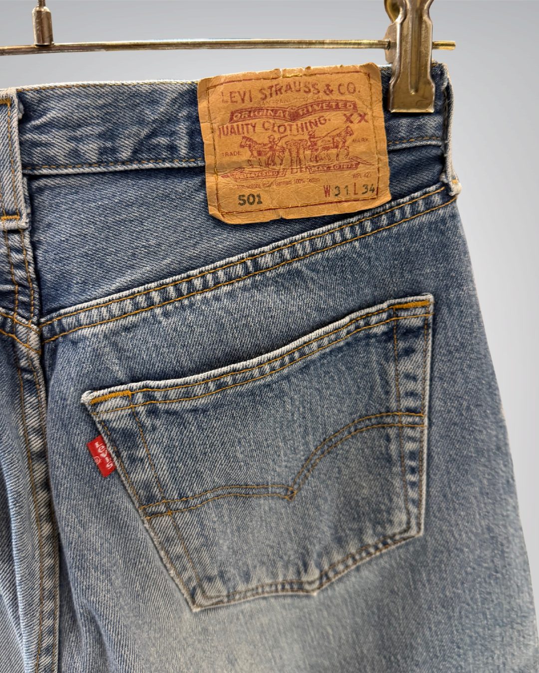 Jeans Levi's 501 W31 L34 - numéro H5