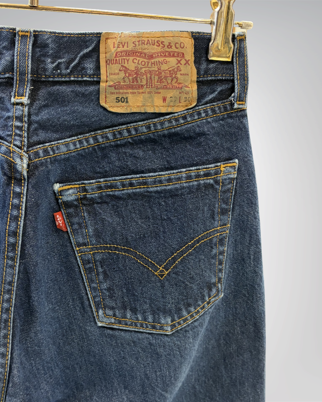Jeans Levi's 501 W29 L30 - Numéro F7