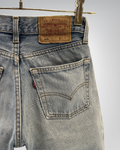 Jeans Levi's 501 W26 L32 - Numéro B4