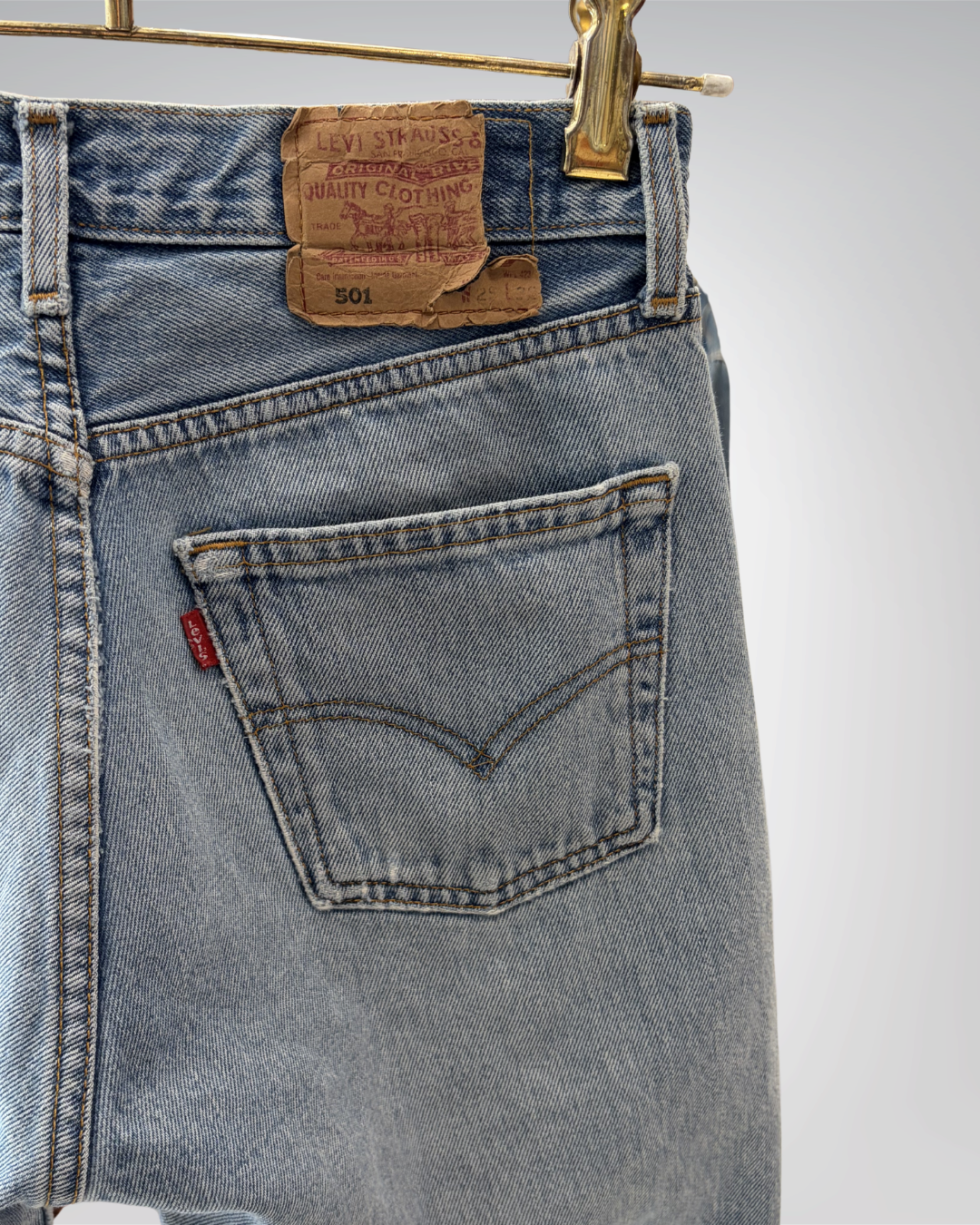 Jeans Levi's 501 W29 L32 - numéro D5