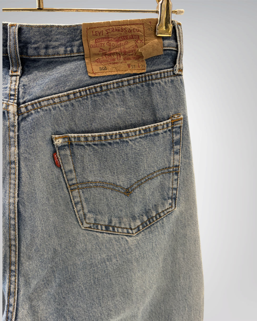 Jeans Levi's 501 W33 L34 - numéro G5