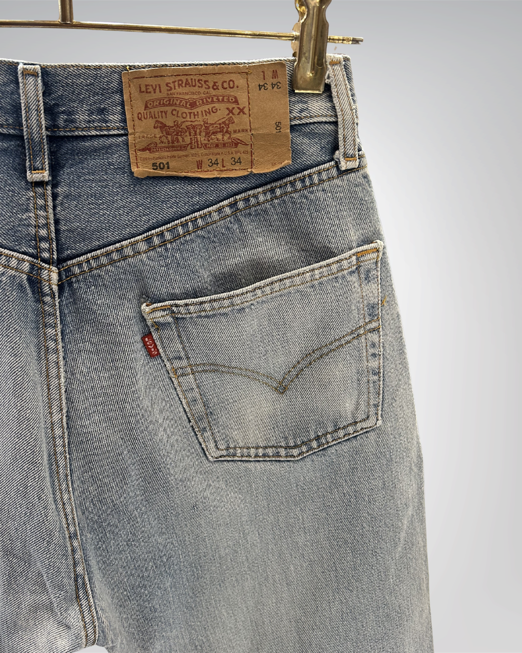 Jeans Levi's 501 W34 L34 - numéro A9