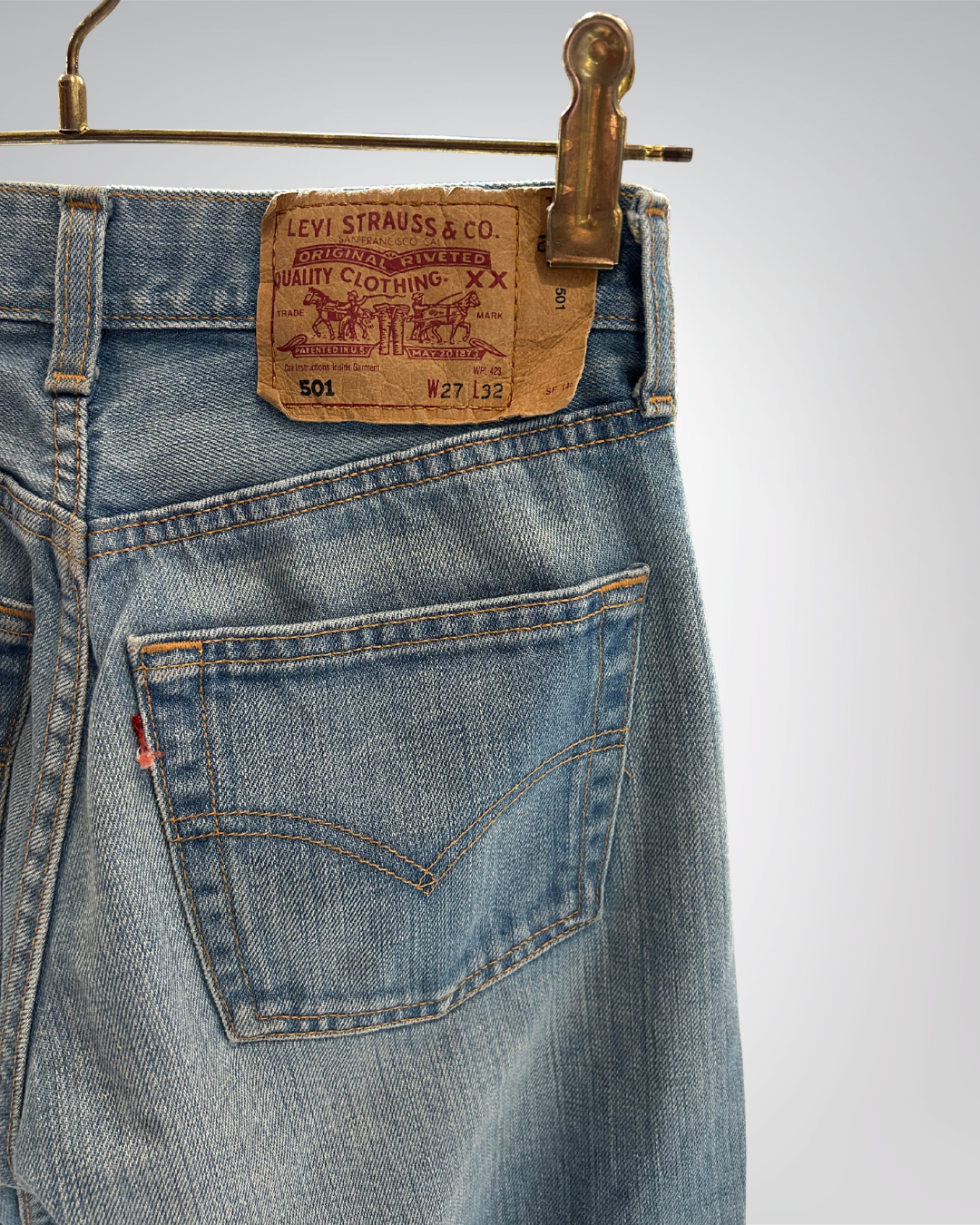 Jeans Levi's 501 W27 L32 - numéro #A
