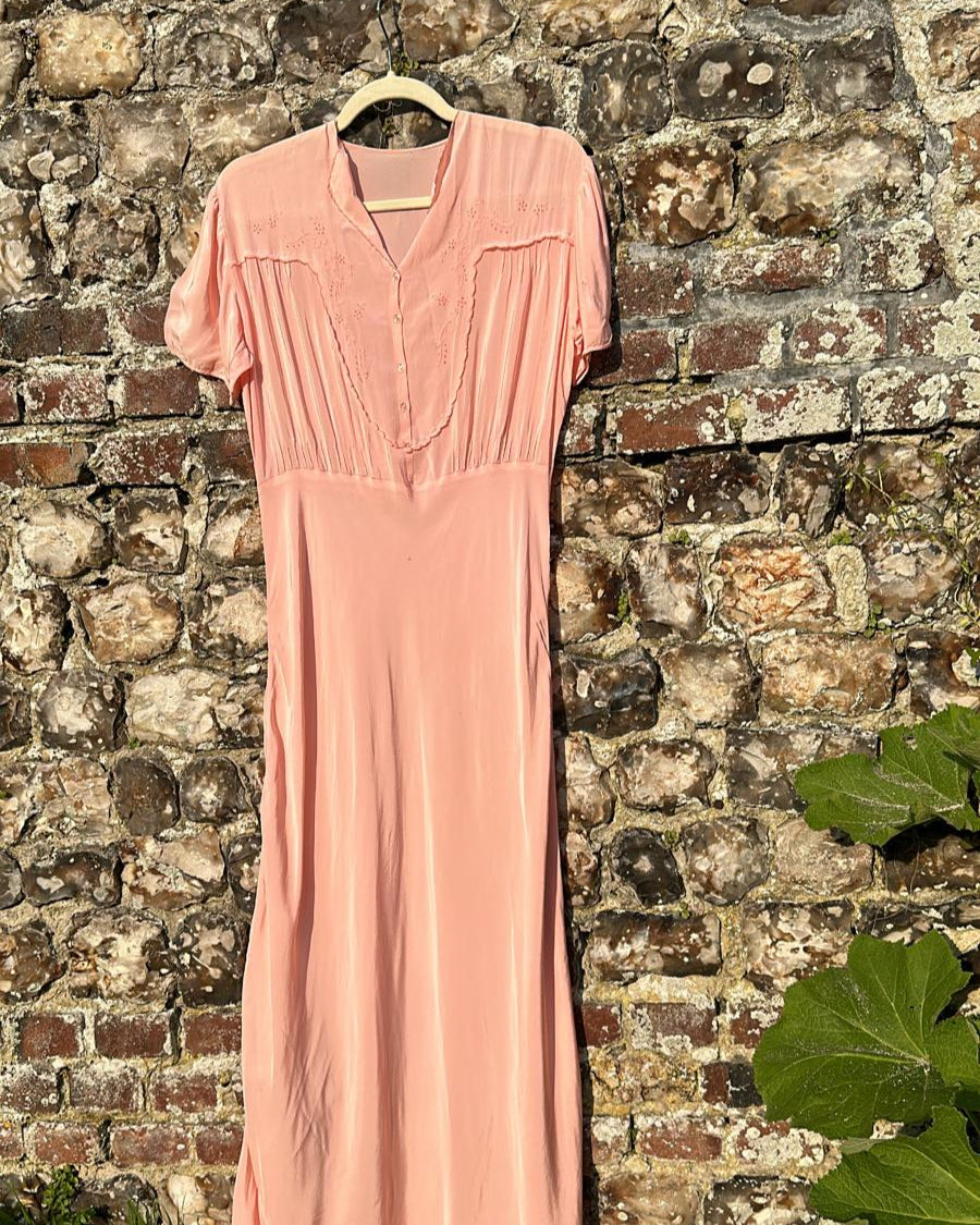 Robe lingerie rose bonbon