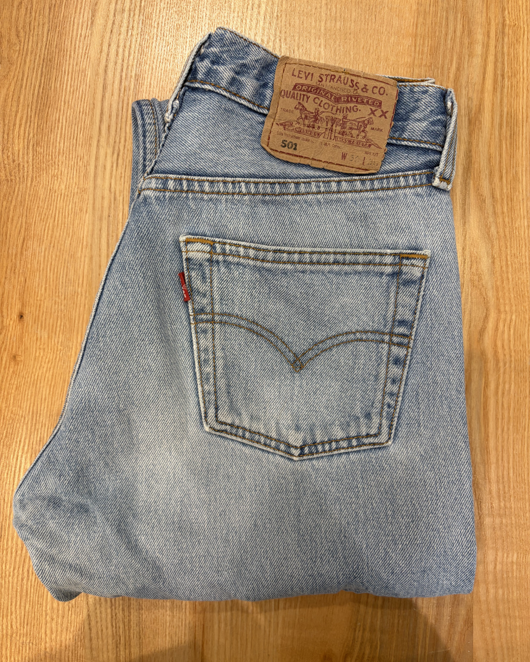 Jeans Levi's 501 W30 L30 - numéro F9