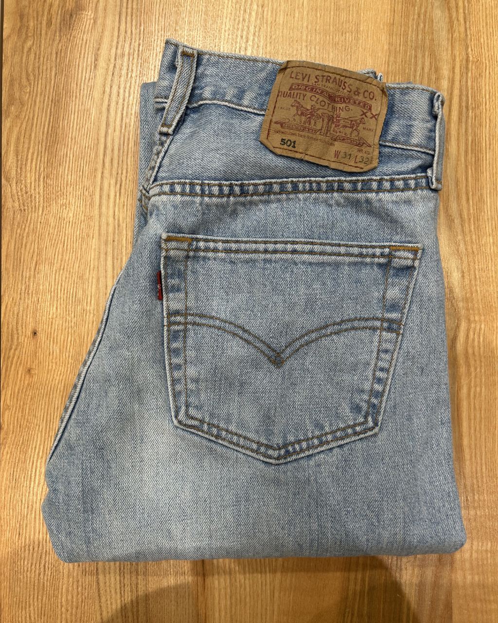 Jeans Levi's 501 W31 L32 - numéro B2