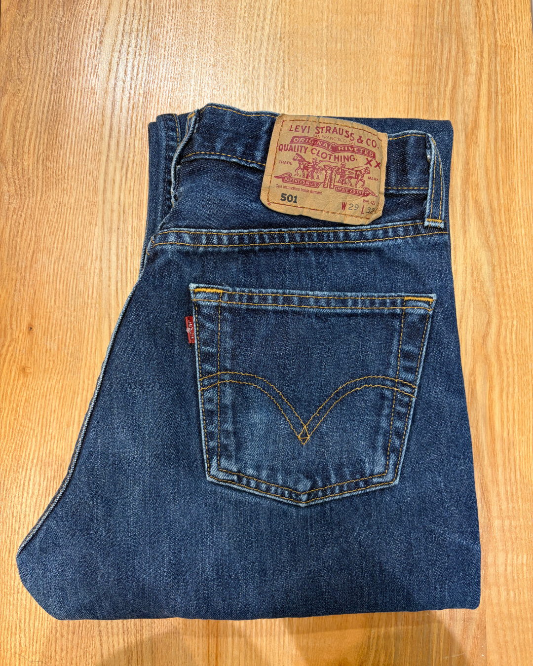 Jeans Levi's 501 W29 L32 - numéro J1