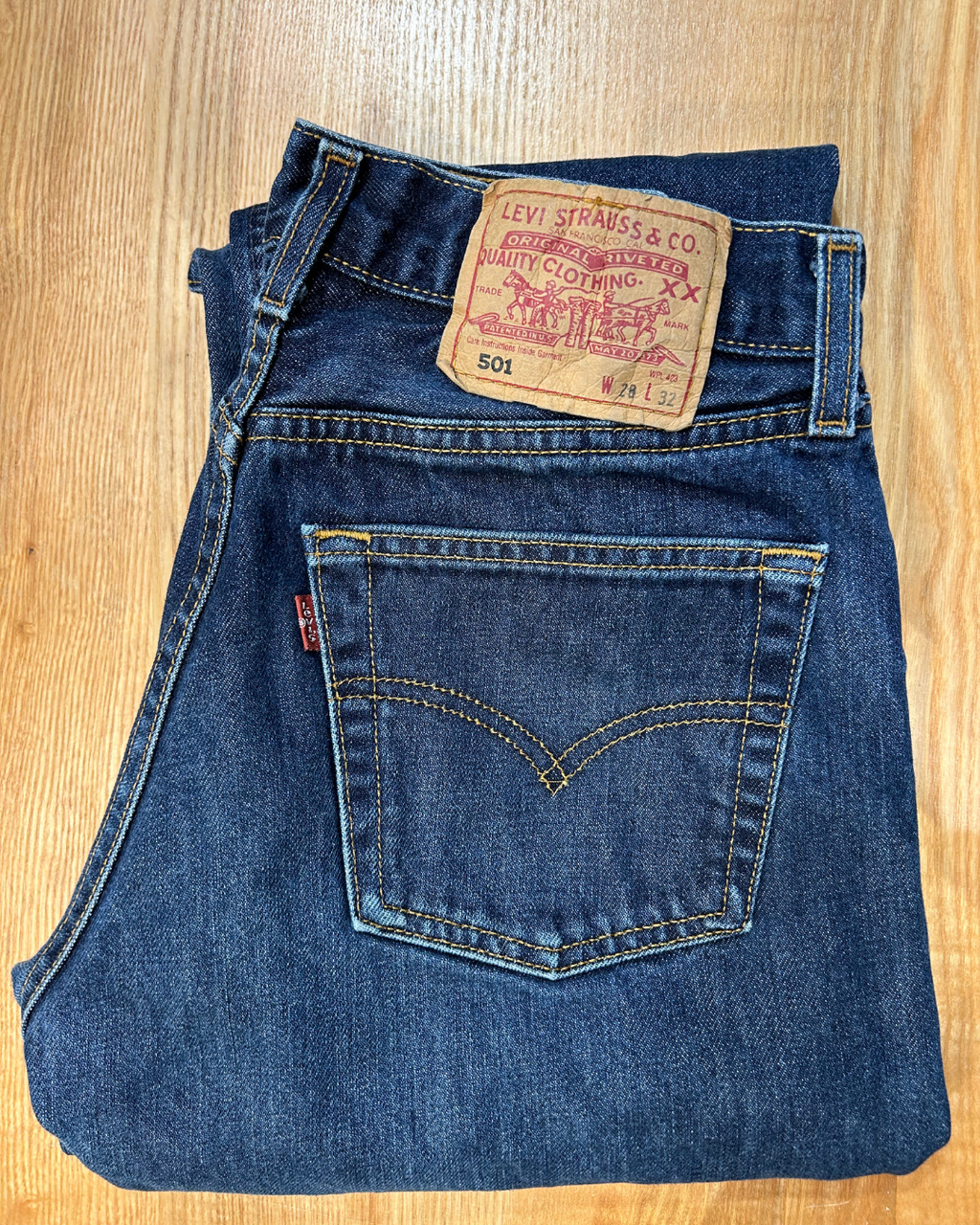 Jeans Levi's 501 W28 L32 - numéro #B