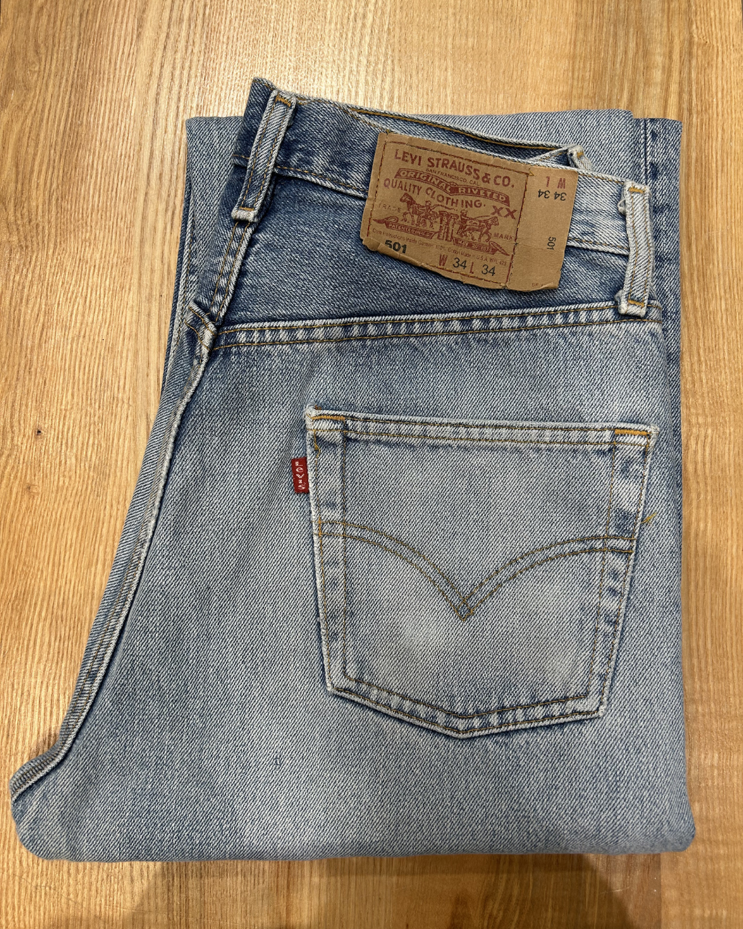 Jeans Levi's 501 W34 L34 - numéro A9