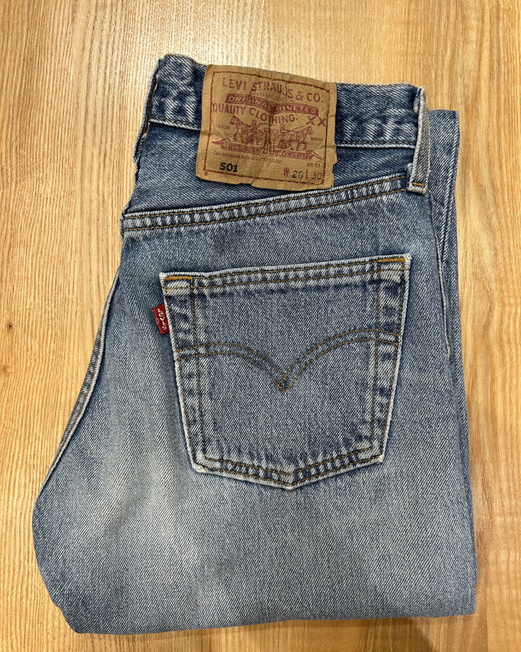 Jeans Levi's 501 W28 L30 - numéro #P