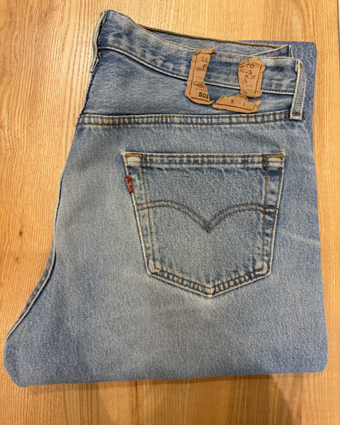 Jeans Levi's 501 W36 L32 - numéro H2