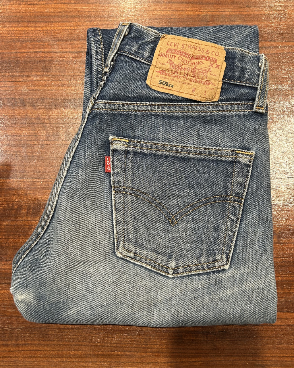 Jeans Levi's 501 W28 L34 - numéro A5