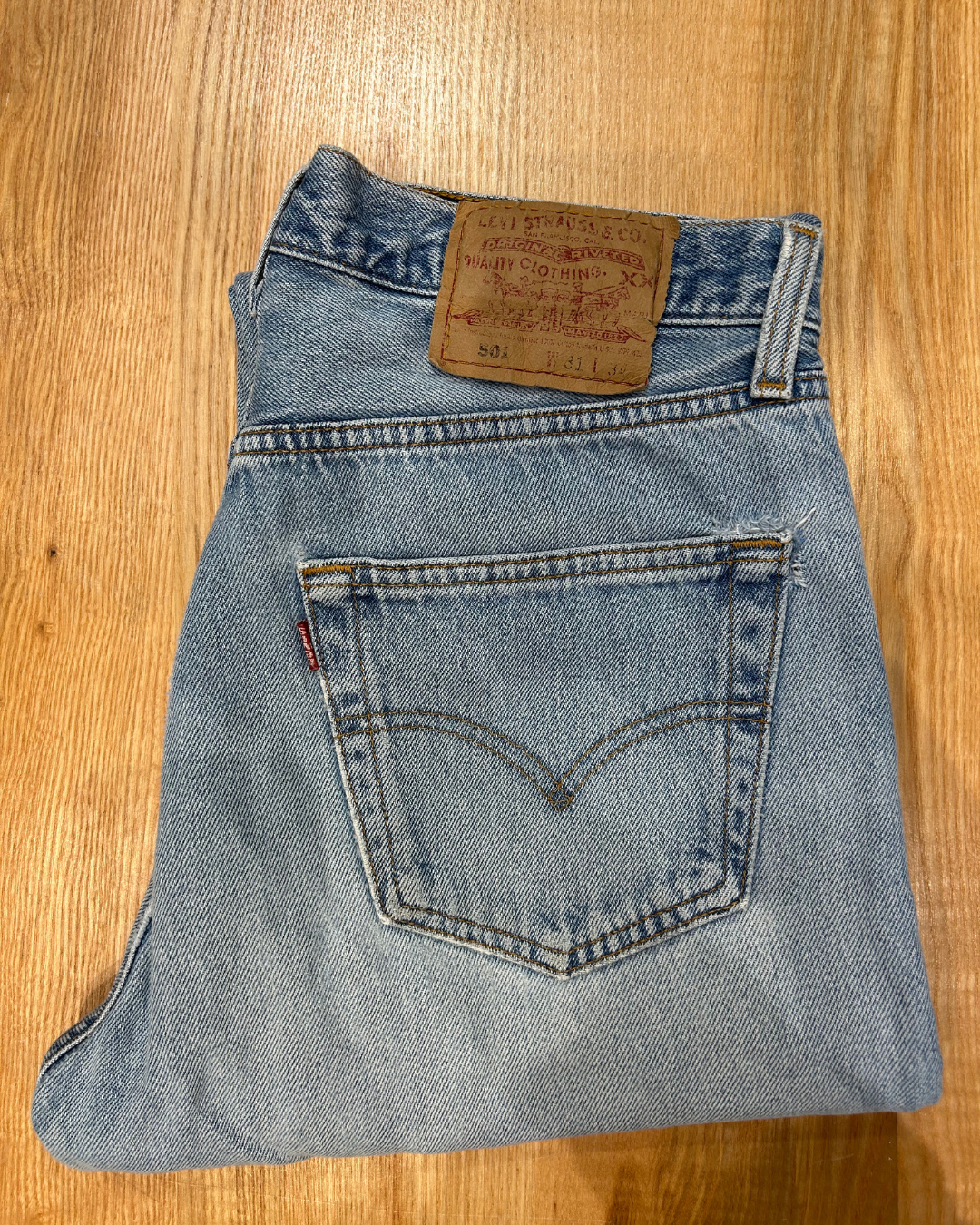 Jeans Levi's 501 W31 L34 - numéro #I