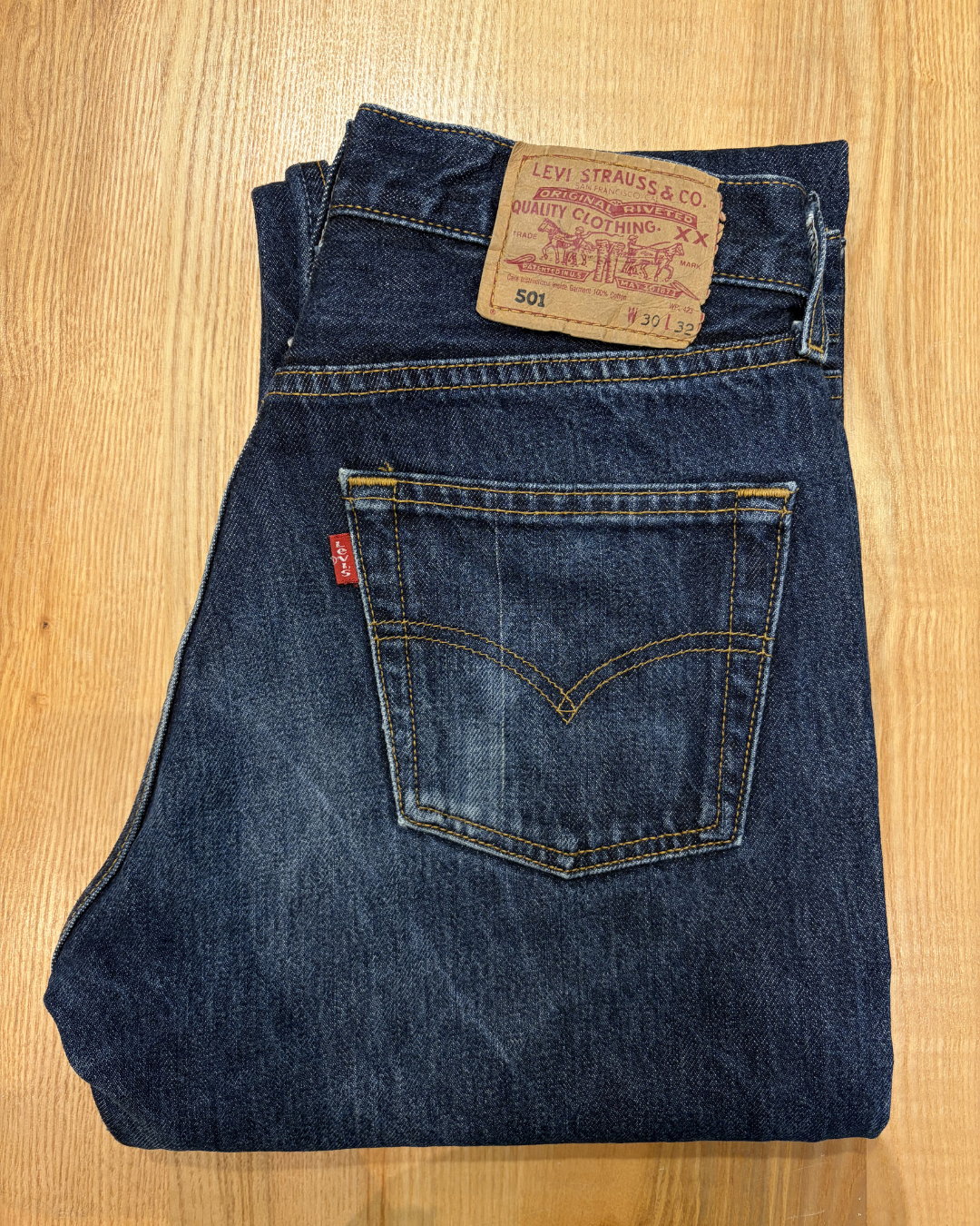 Jeans Levi's 501 W30 L32 - numéro E3