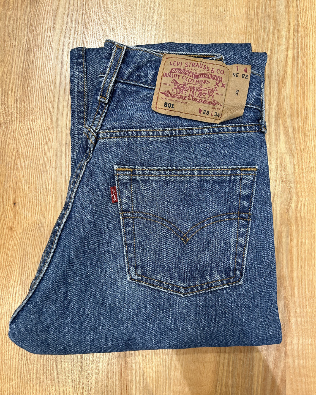 Jeans Levi's 501 W28 L34 - numéro B5