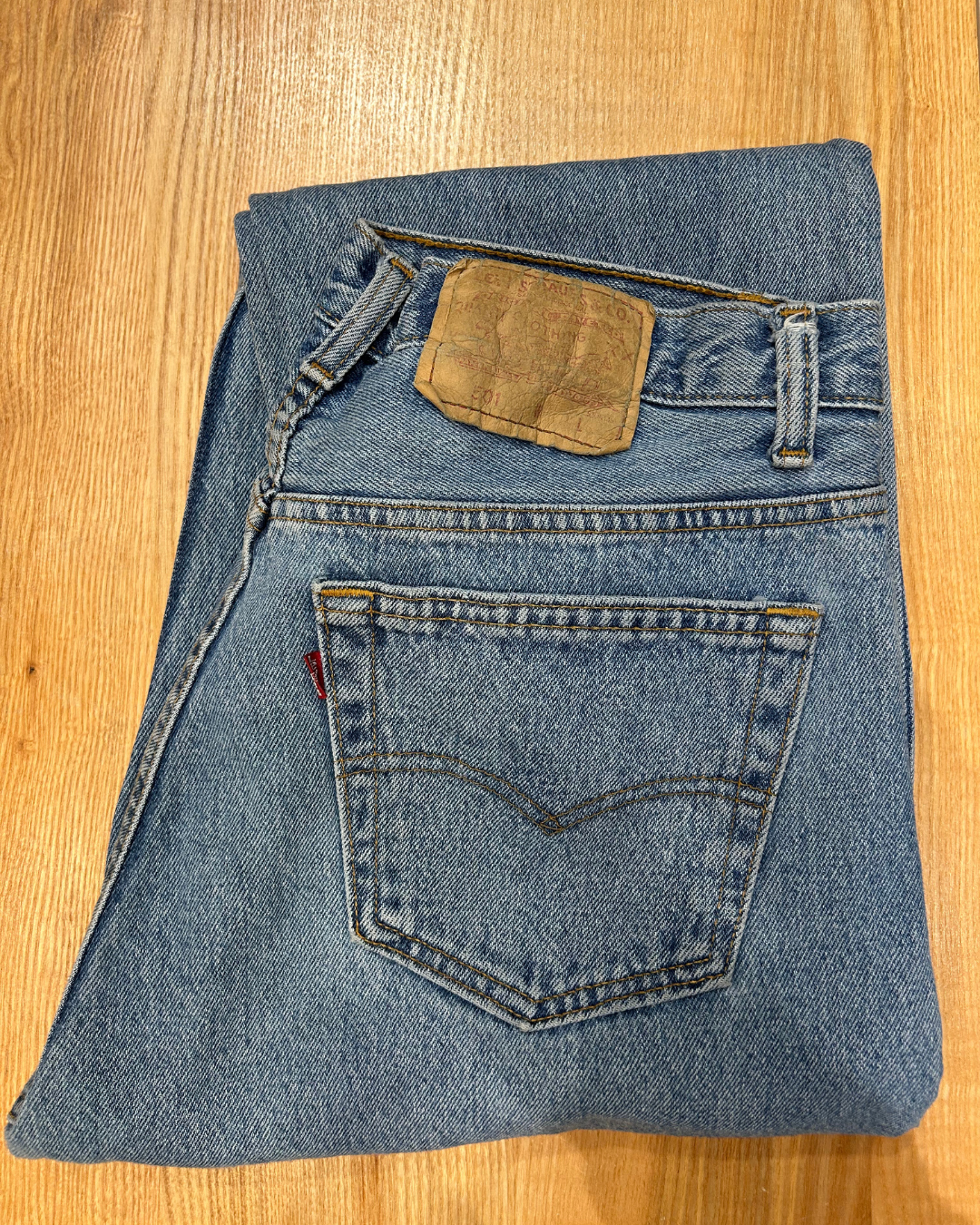 Jeans Levi's 501 W34 L30 - numéro #M
