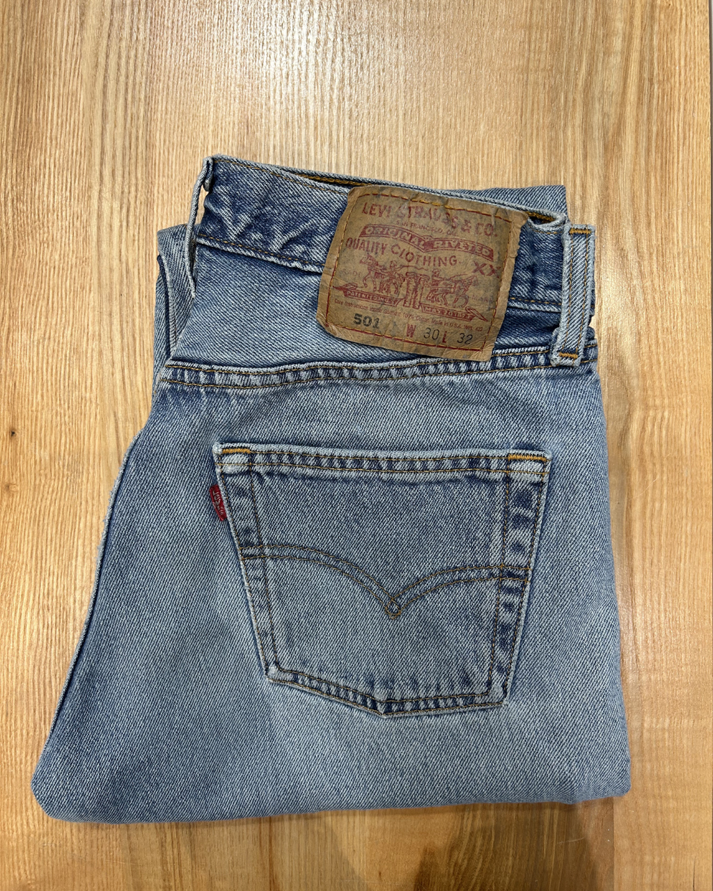 Jeans Levi's 501 W30 L32 - numéro A2