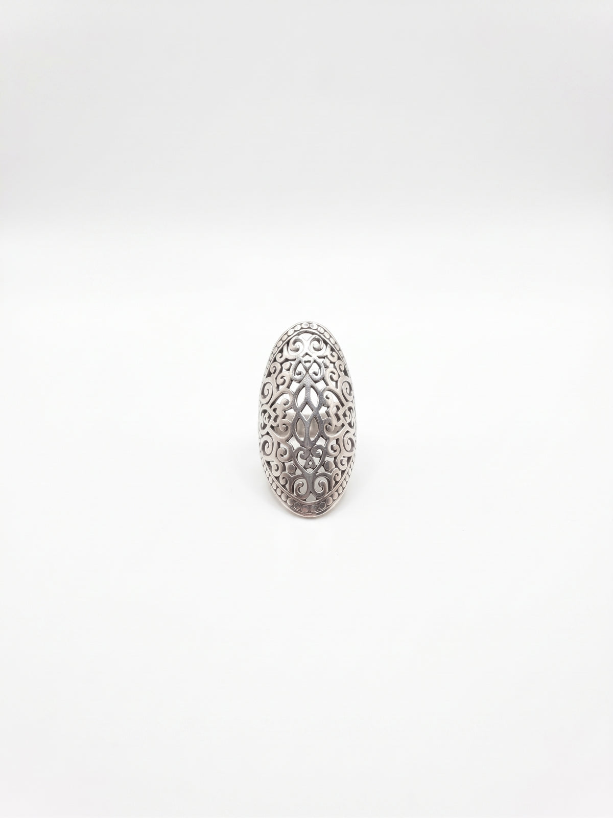 Bague longue ajourée en argent