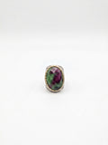 Bague rubis sur zoïsite
