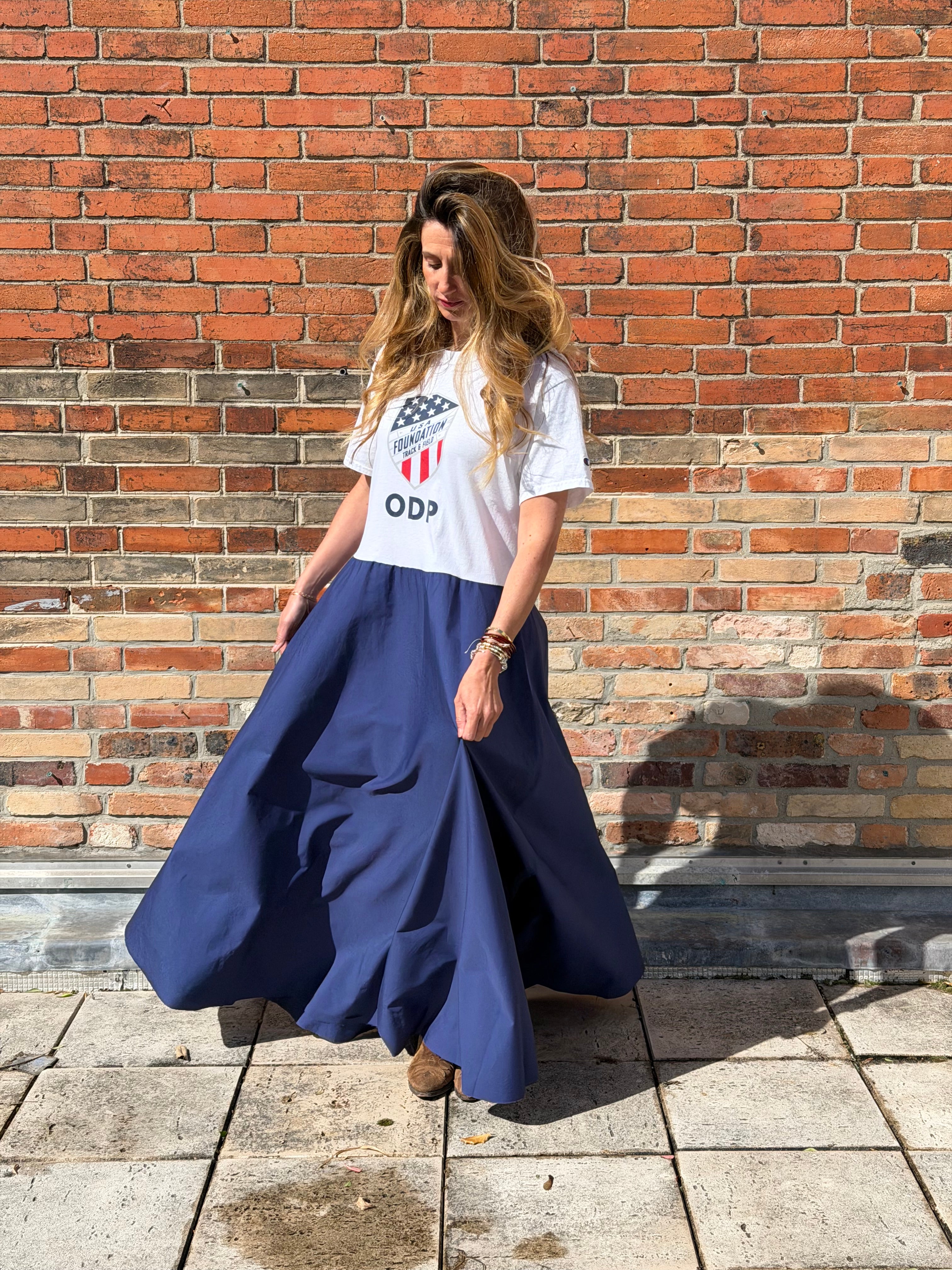 Robe upcyclée USA blanche et marine