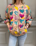 Veste satiné beige avec imprimé coeurs
