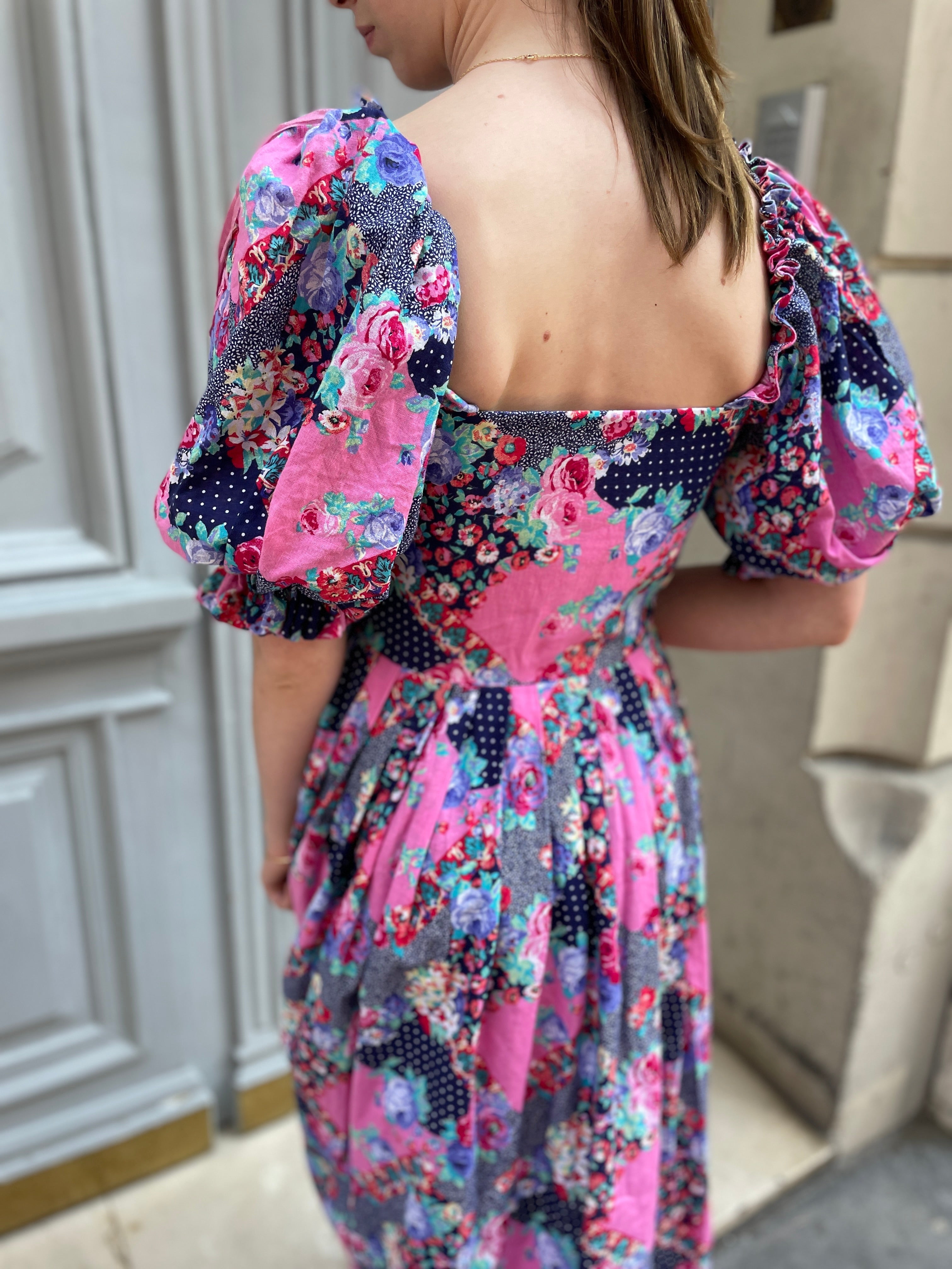 Robe autrichienne fleurie