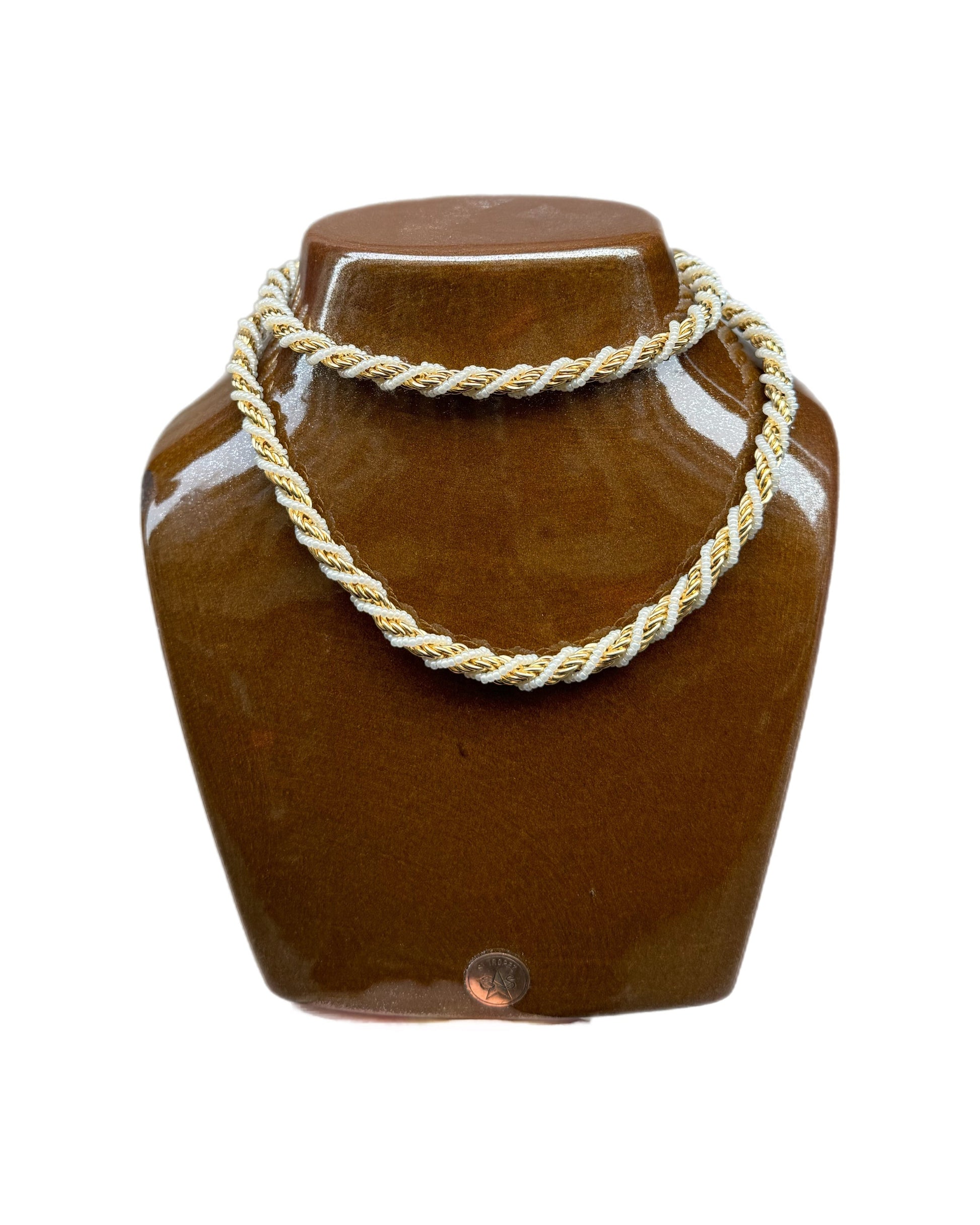 Collier long Monet doré et blanc