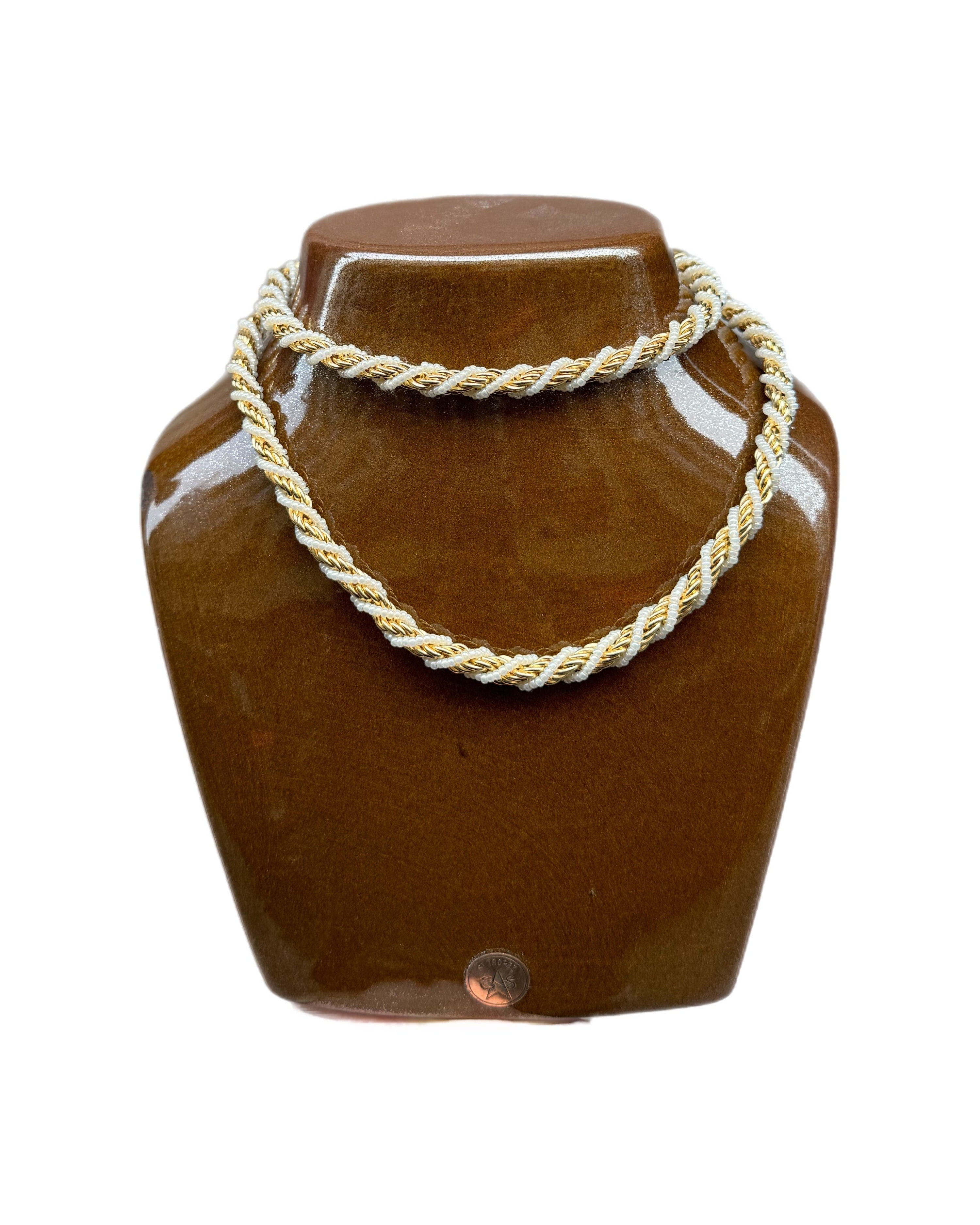 Collier long Monet doré et blanc