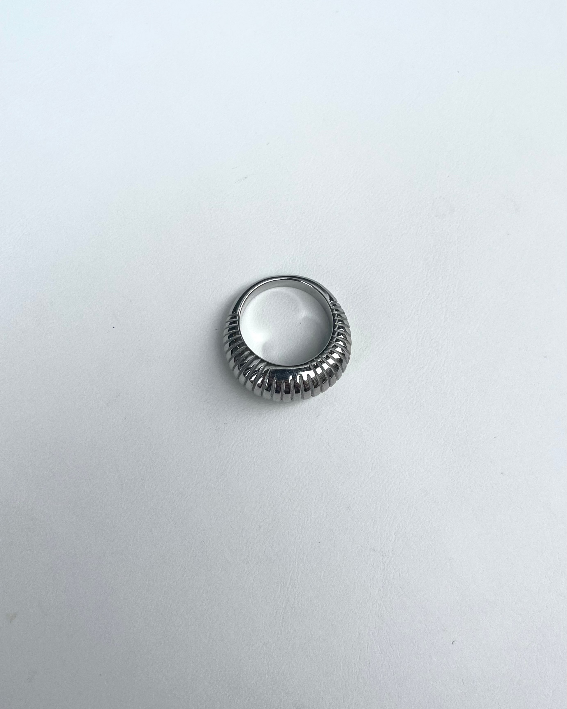 Bague godronnée en argent