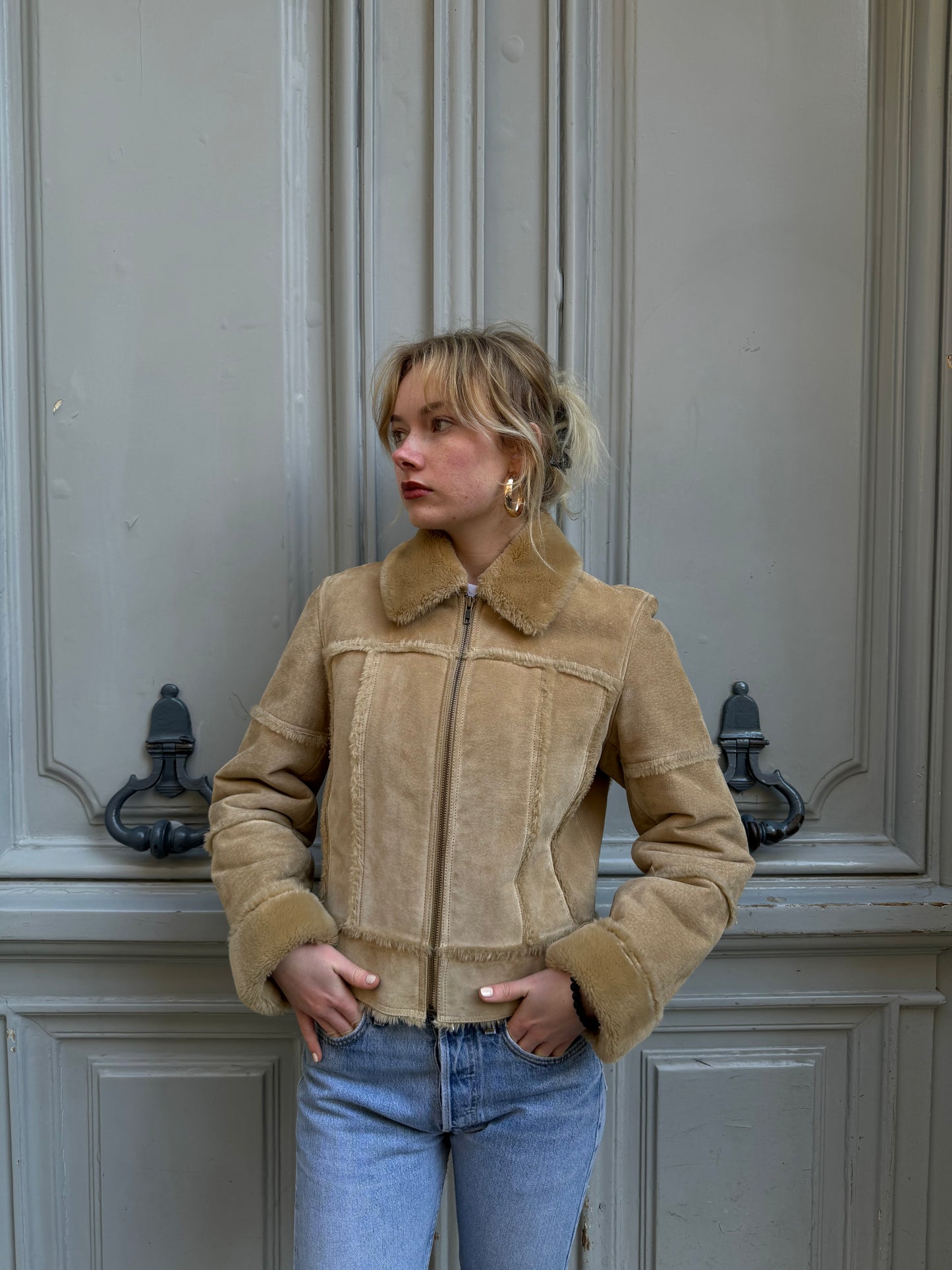Veste en peau lainée beige