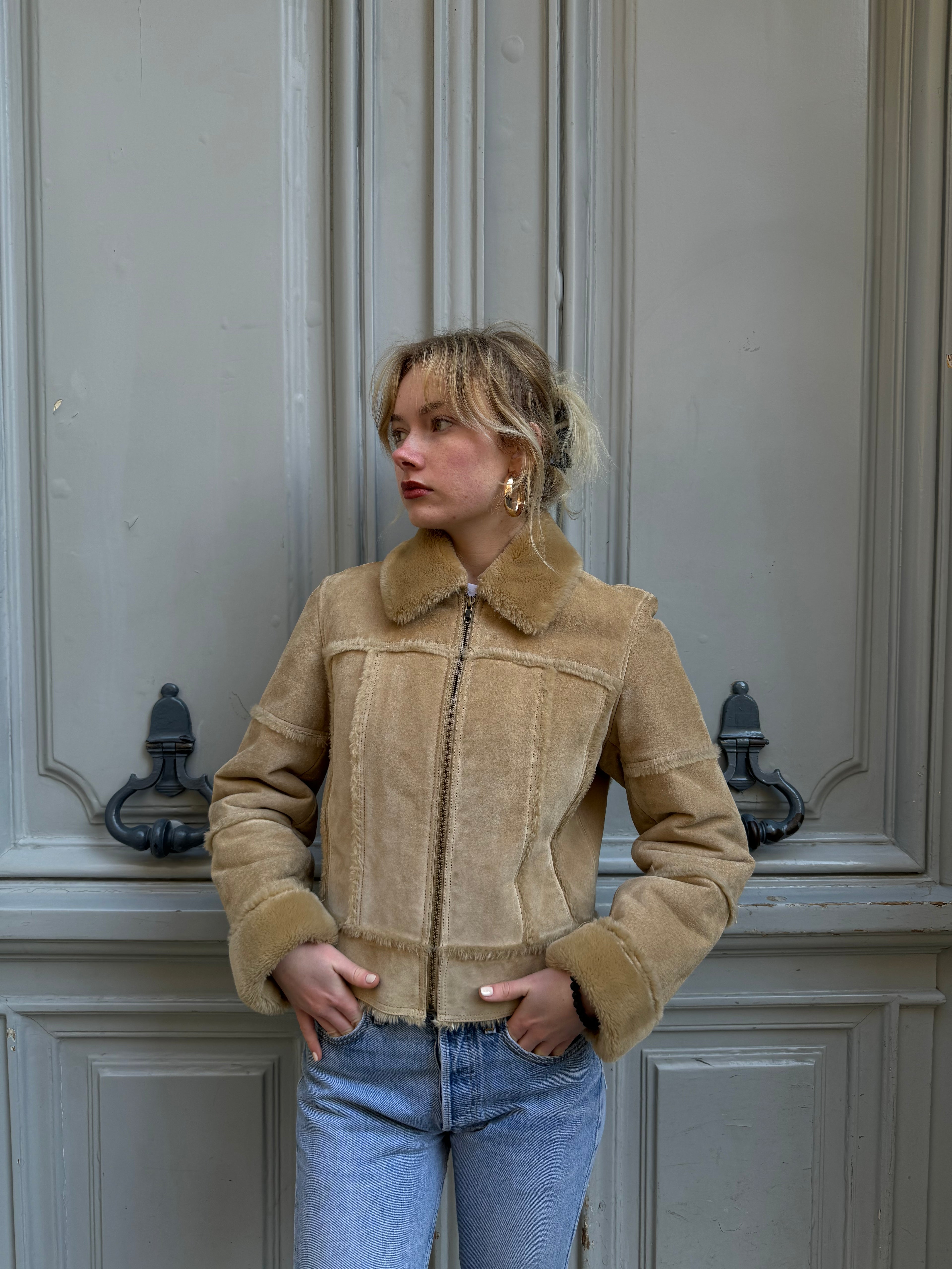 Veste en peau lainée beige