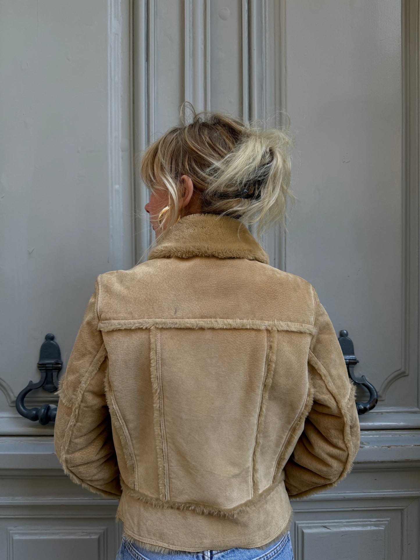Veste en peau lainée beige