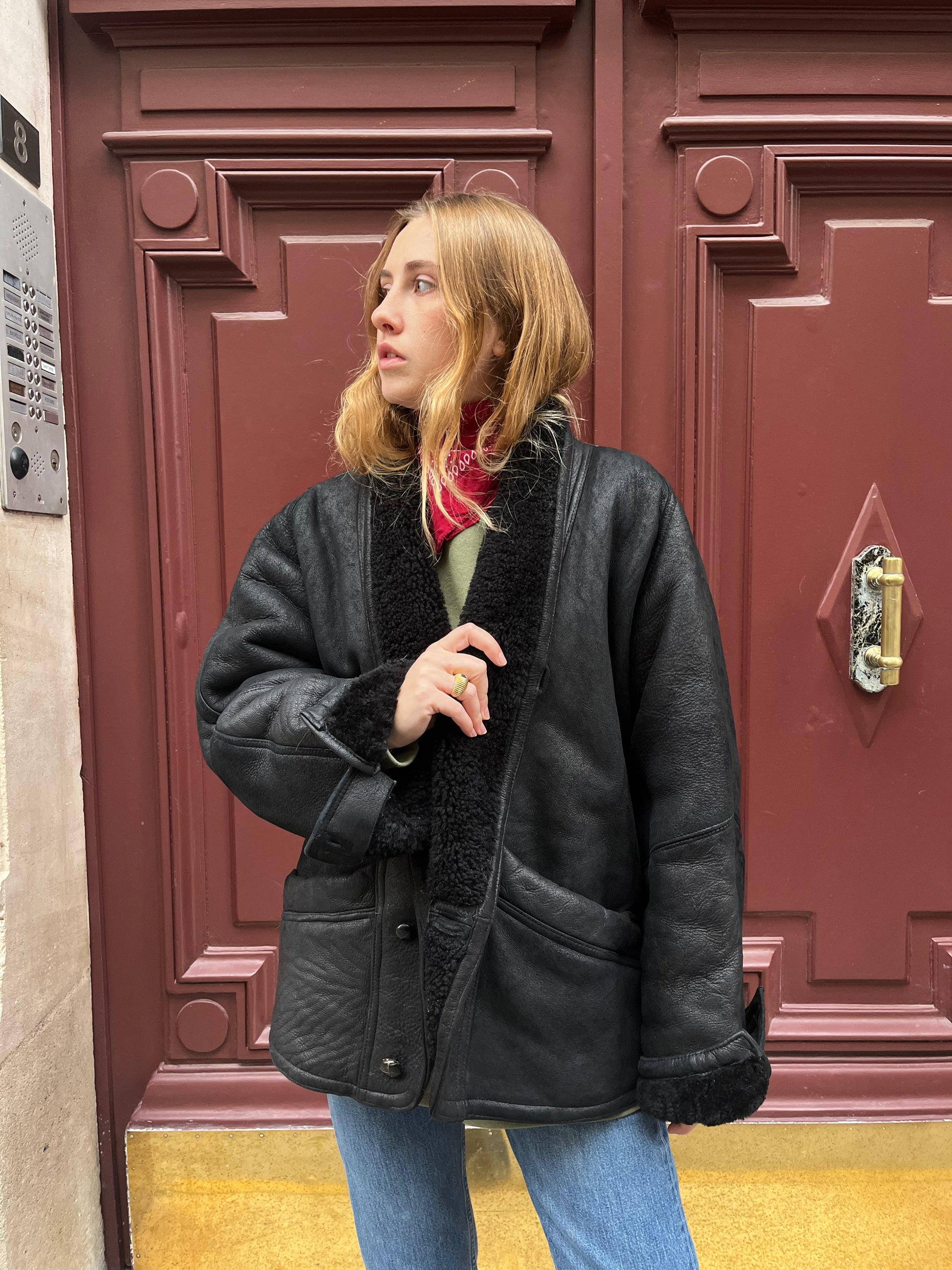 Veste en peau lainée noire