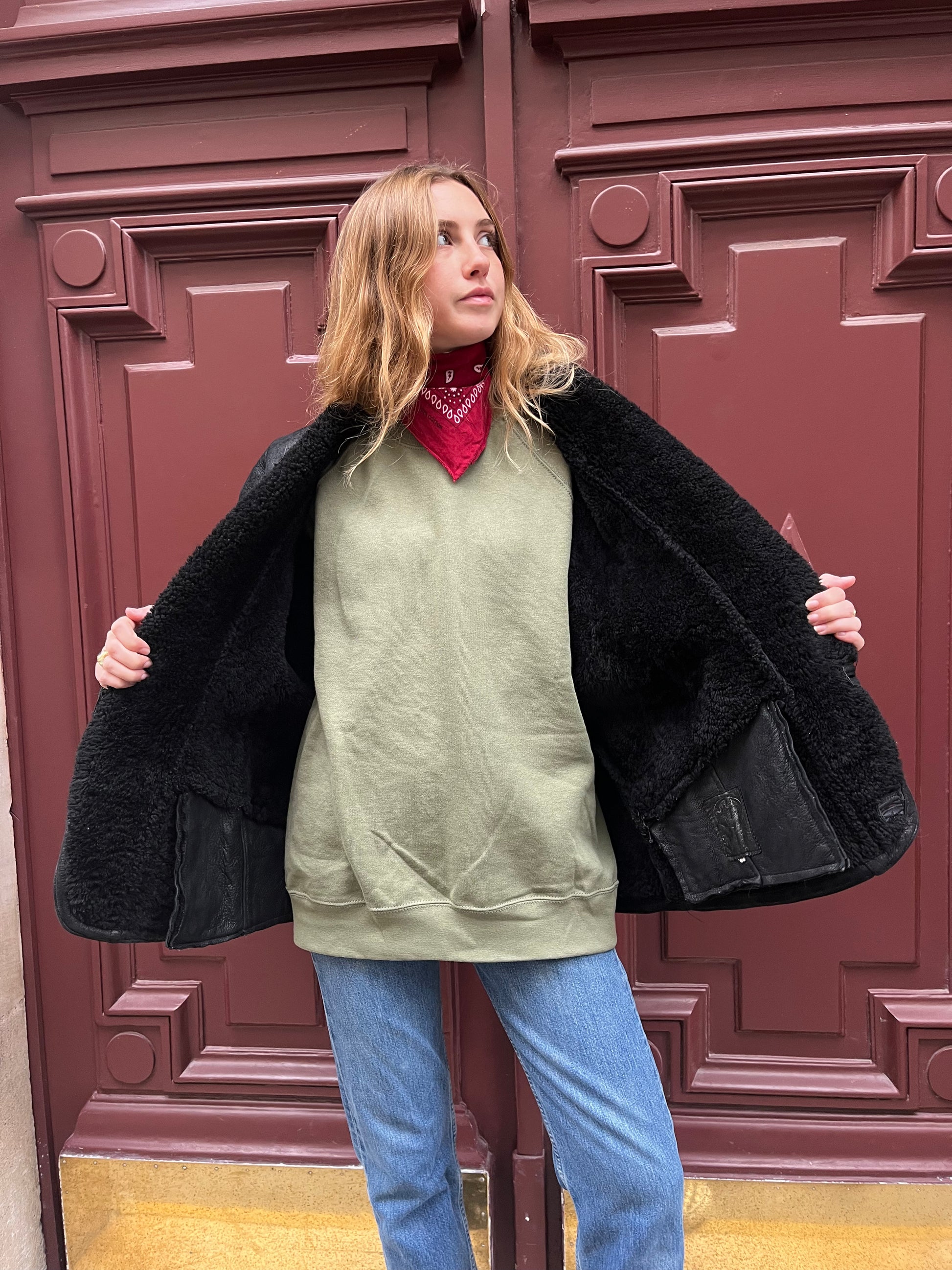 Veste en peau lainée noire