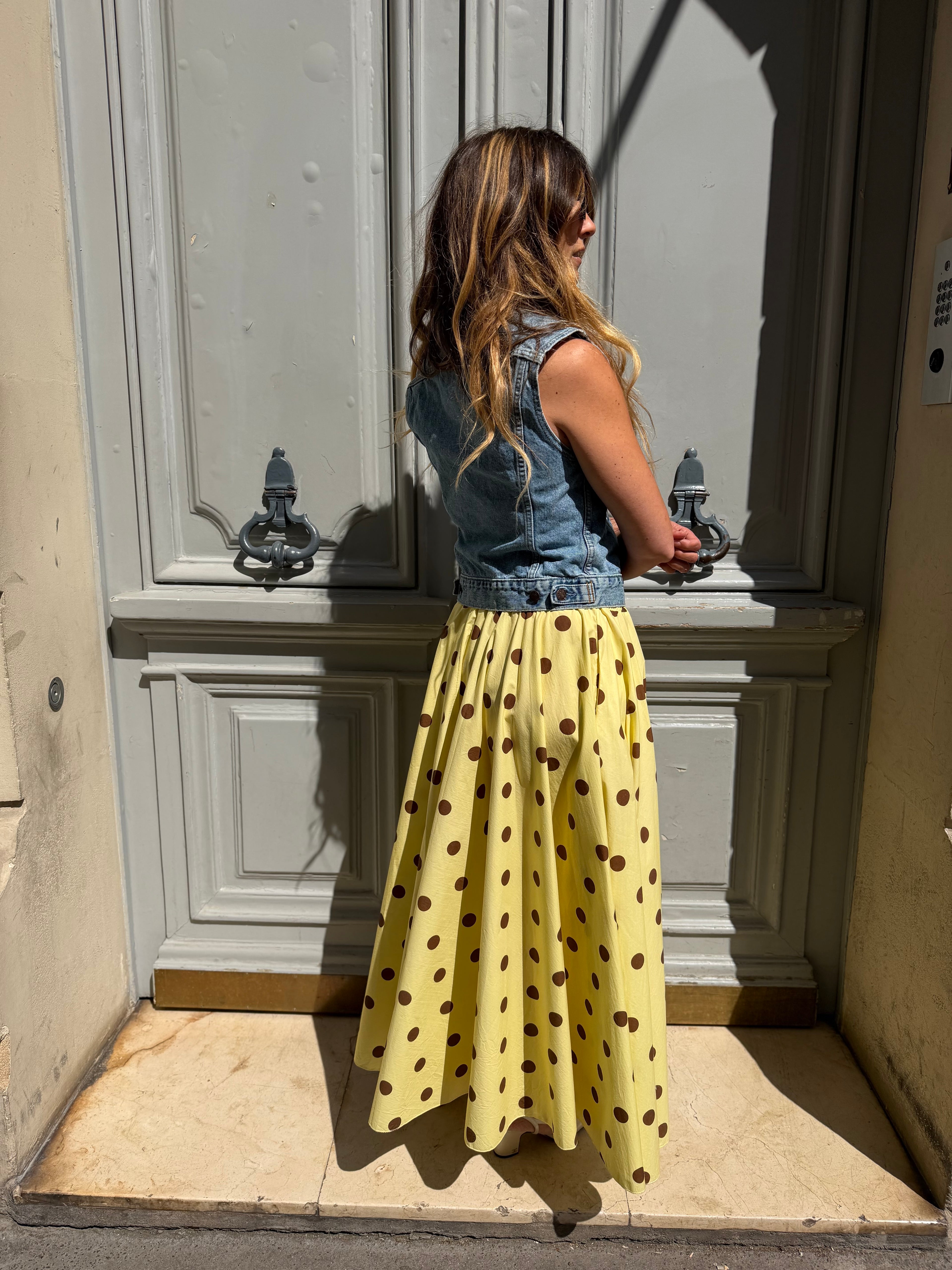 Jupe jaune a pois