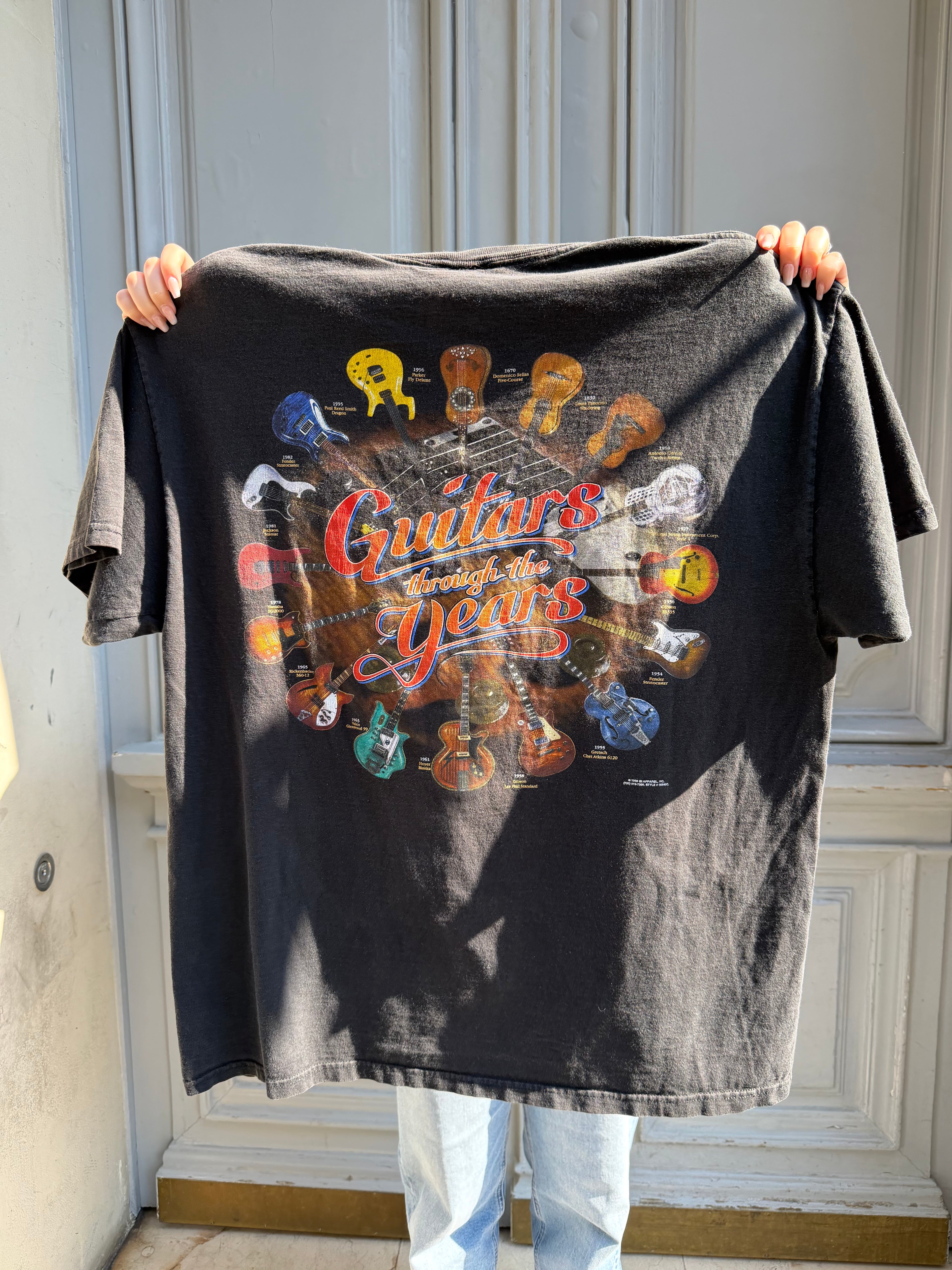 T-shirt noir Guitars