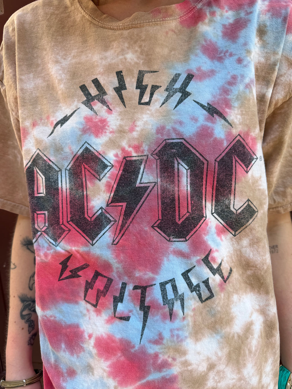 T-shirt Tie and Dye ACDC