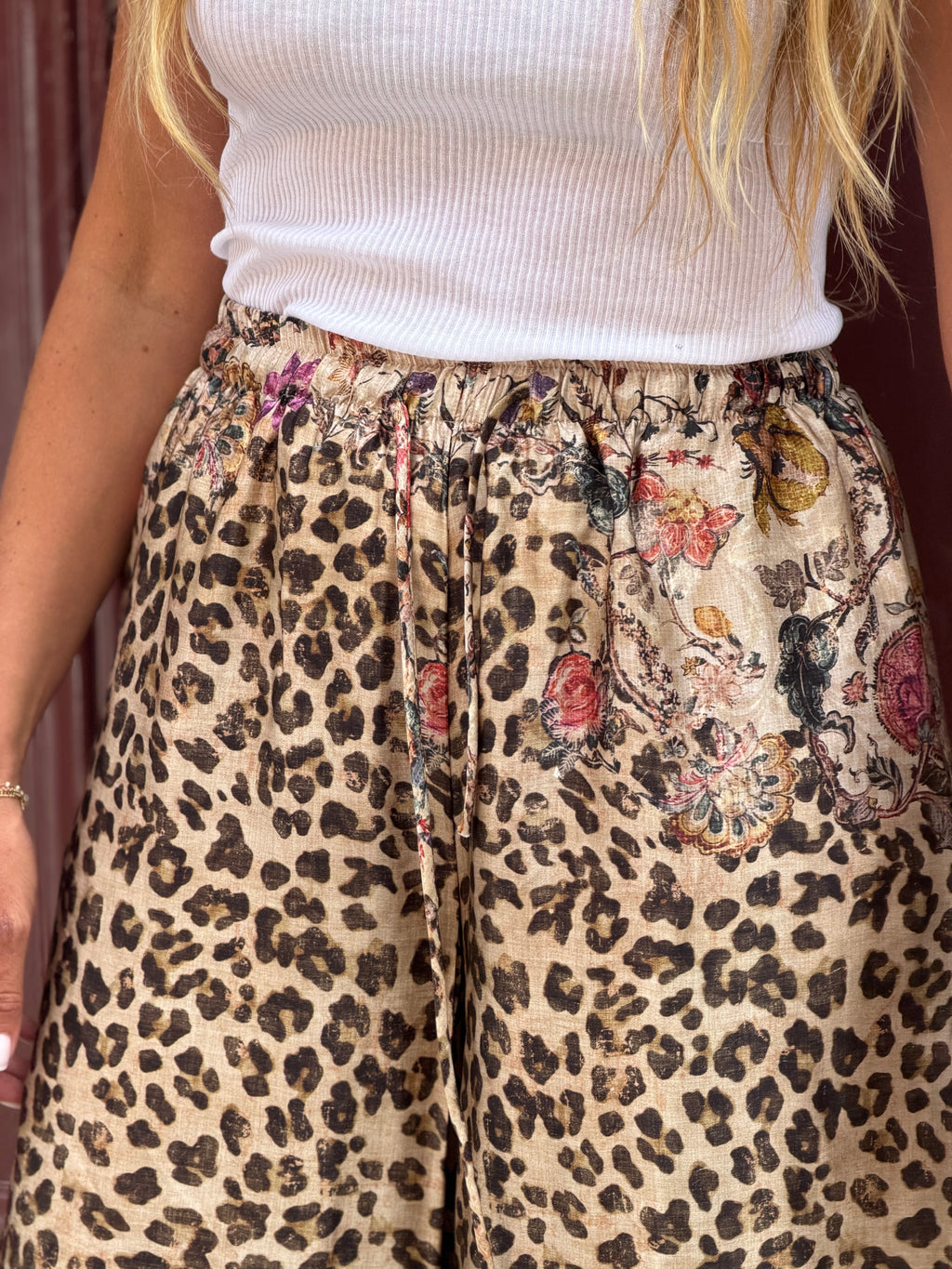 Pantalon fluide imprimé léopard & fleurs