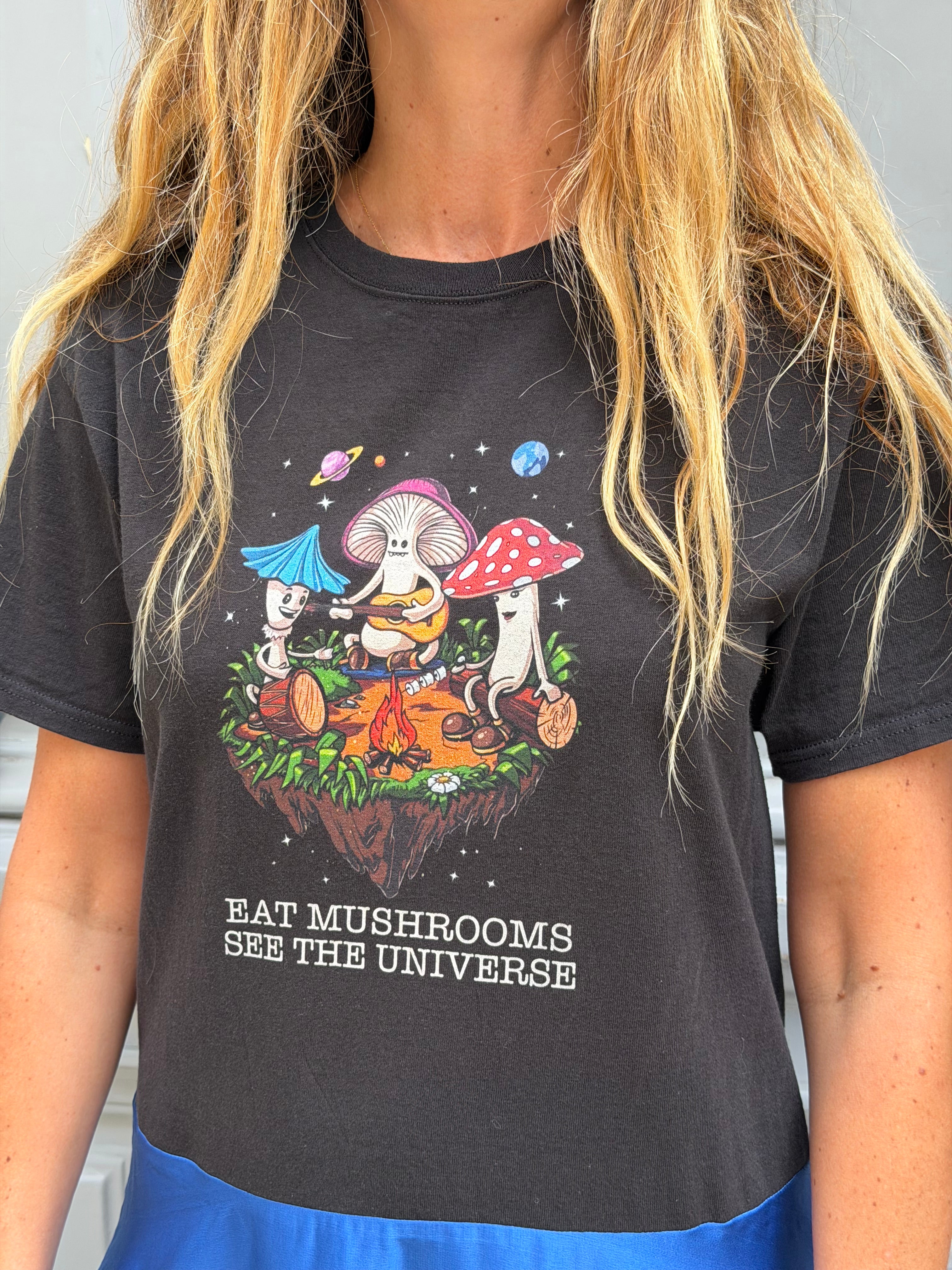 Robe upcyclée « Eat Mushrooms »