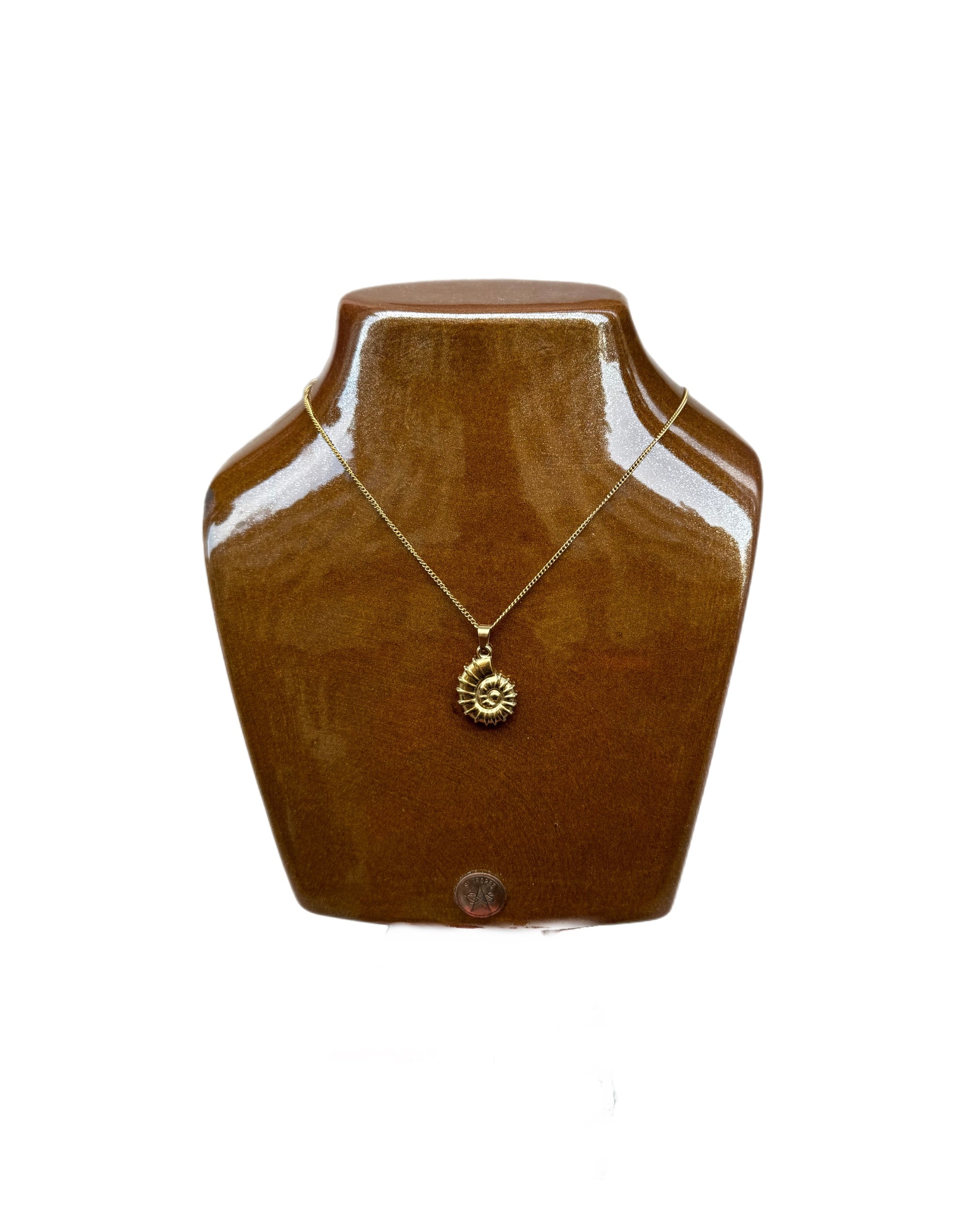 Collier doré Monet coquillage