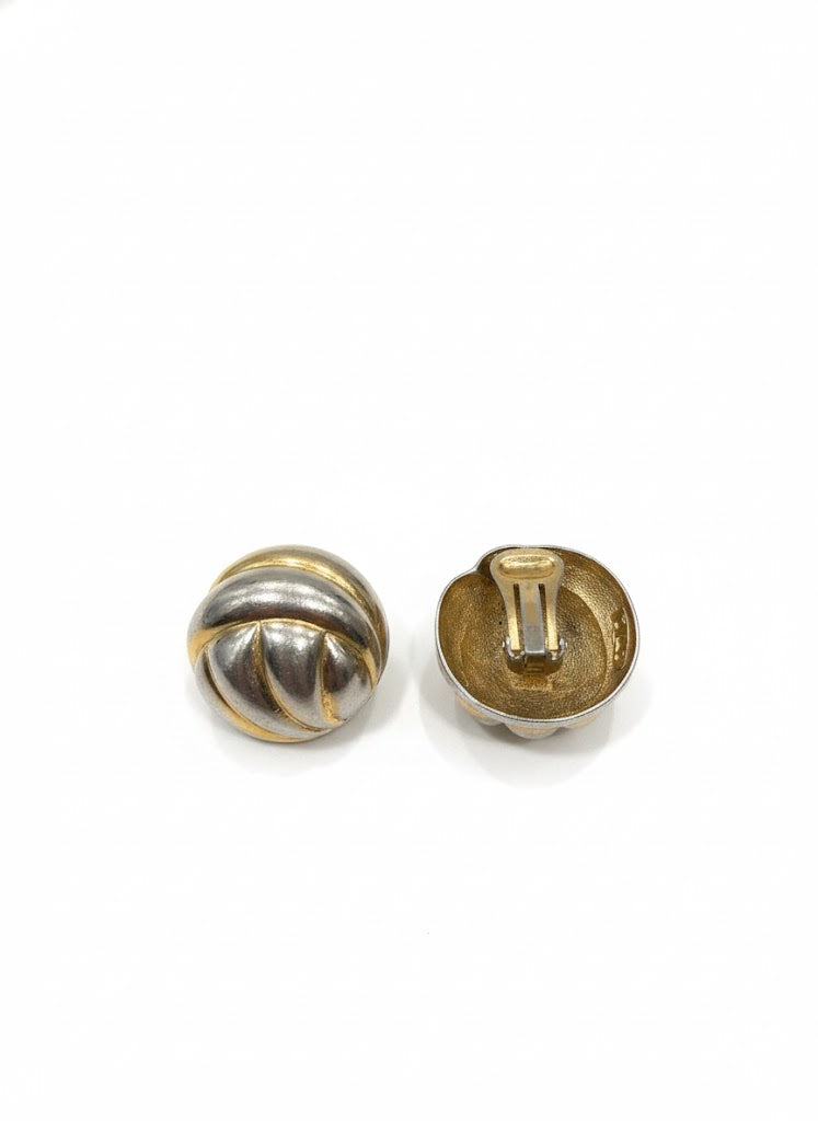 Boucles d’oreilles clip torsadées