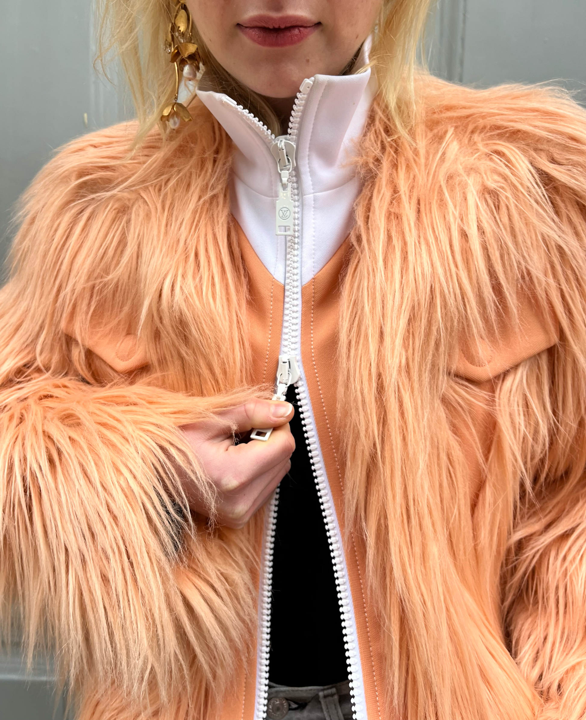 Veste Louis Vuitton en fausse fourrure