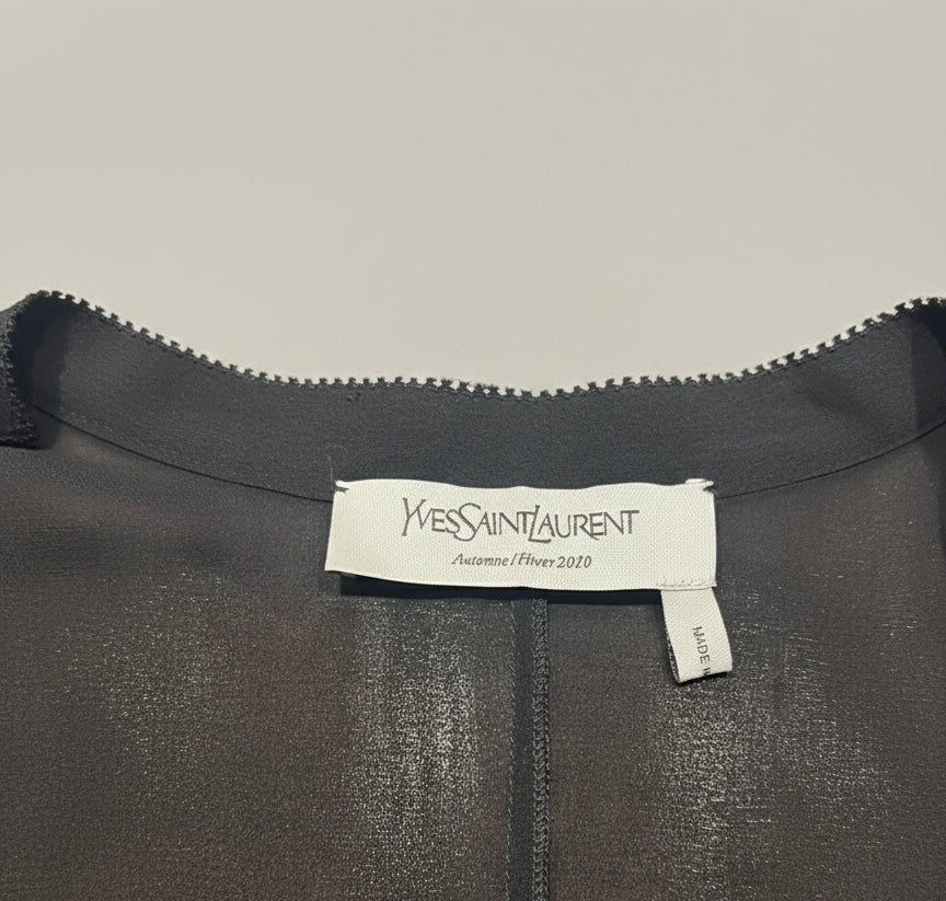 Robe en soie et plumes YSL